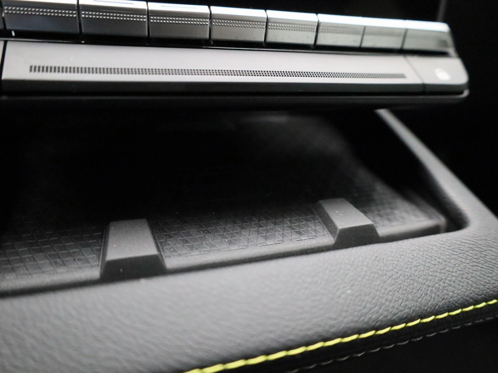 Renault Megane E-Tech comfort range iconic 60 kWh