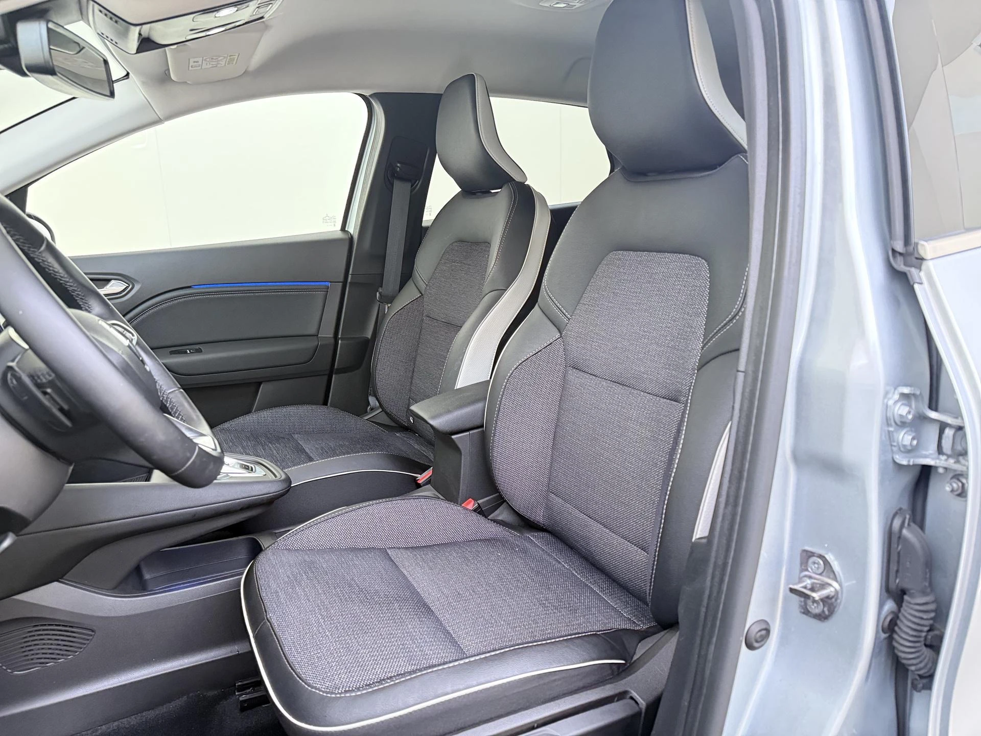 Renault-Captur-image-14