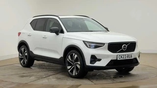 Volvo XC40 B4 Mild Hybrid Petrol Ultimate Dark