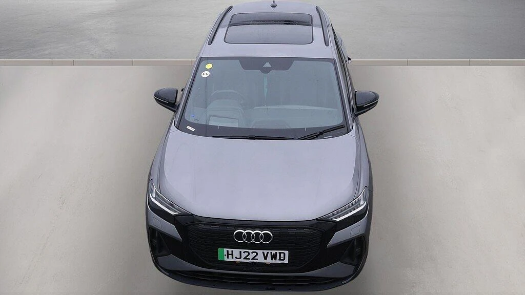 Audi-Q4 e-tron-image-34