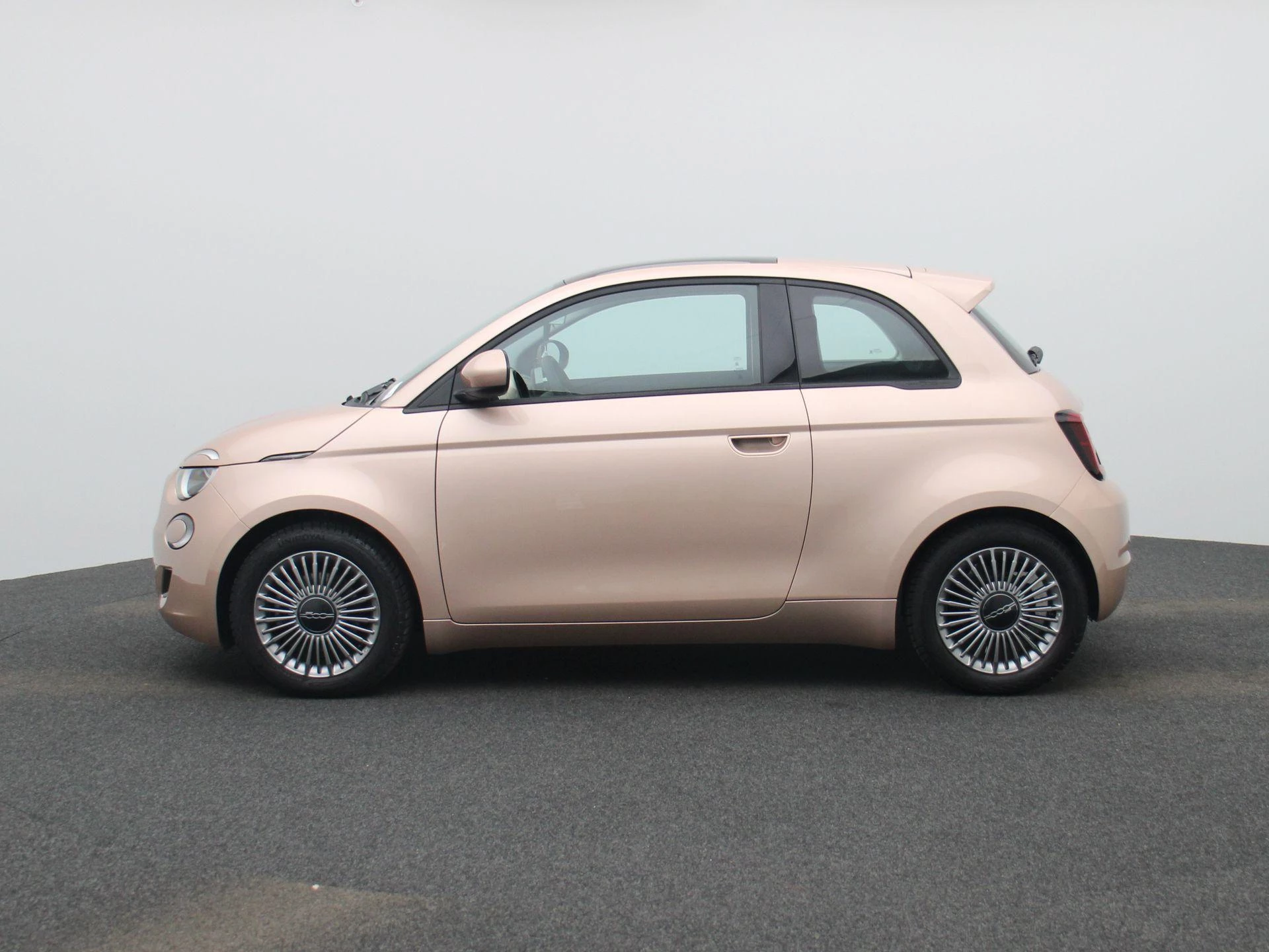 Fiat-500-image-3