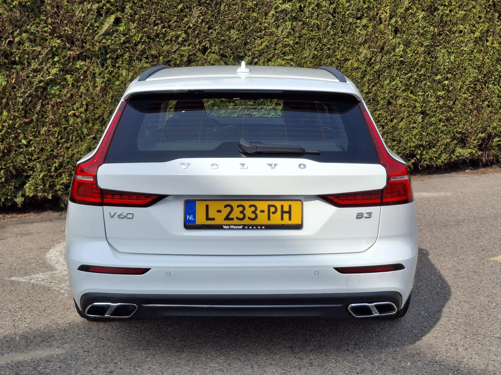 Volvo-V60-image-6