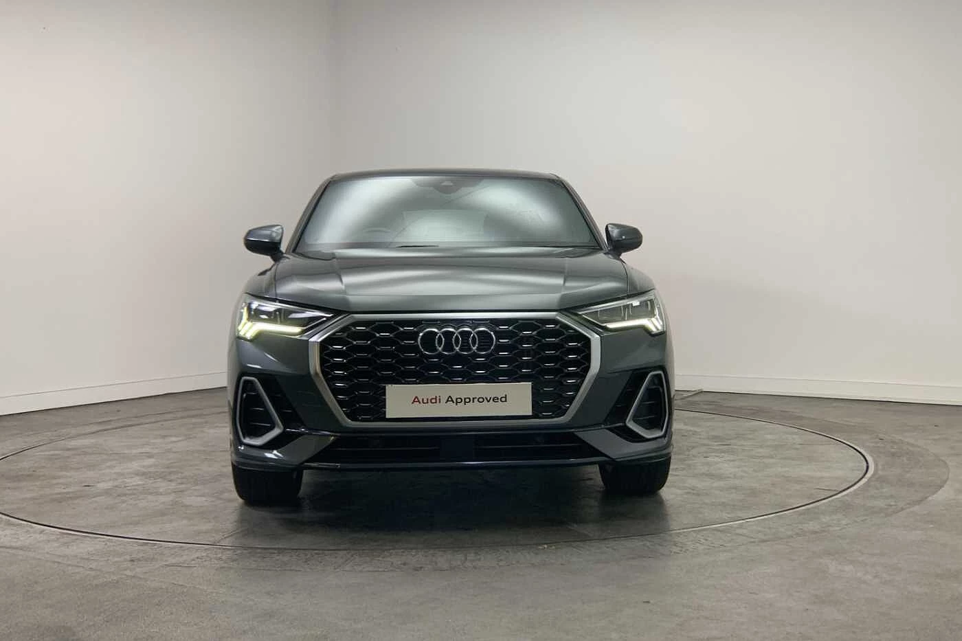Audi-Q3-image-6