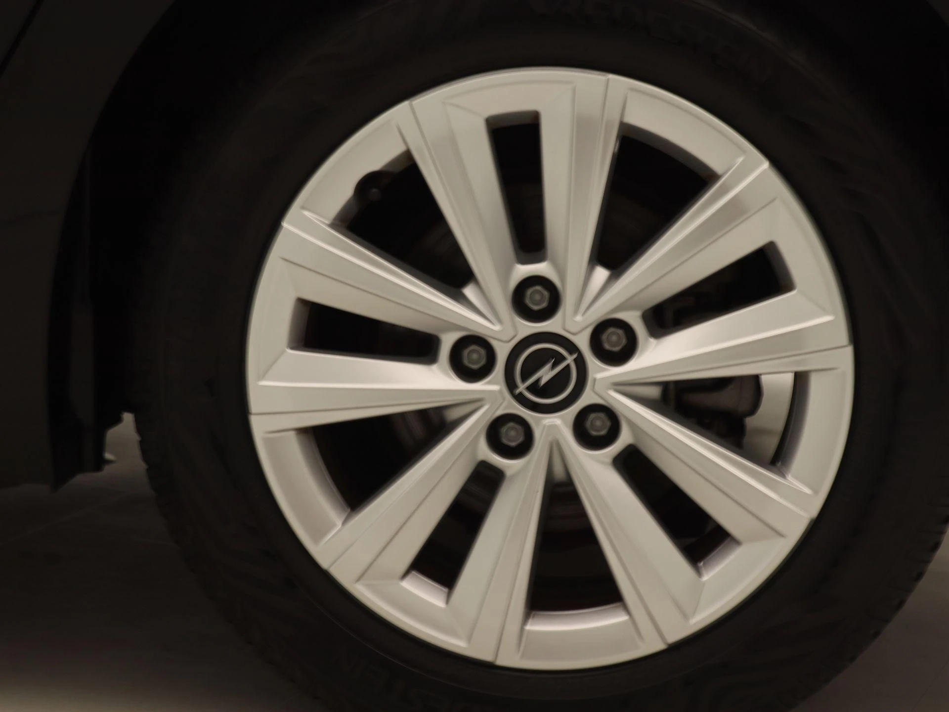 Opel-Astra-image-14
