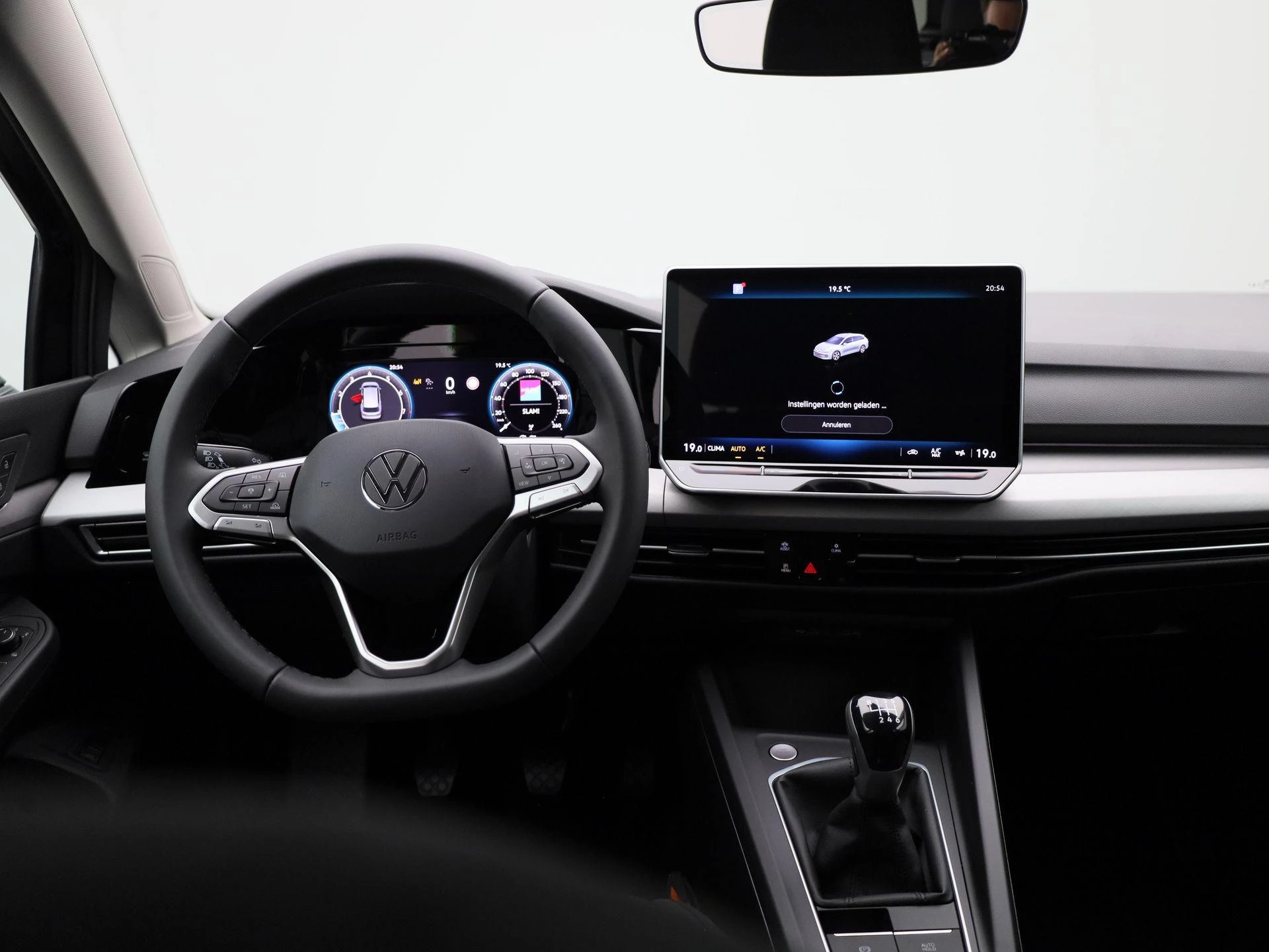 Volkswagen-Golf-image-6