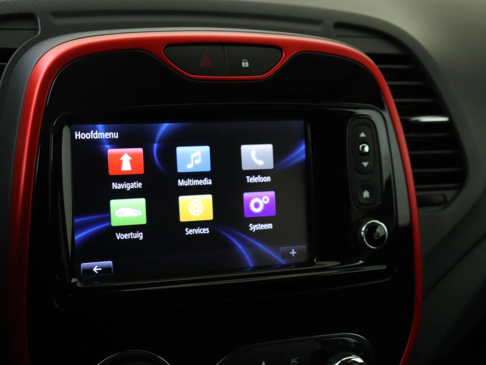 Renault-Captur-image-15