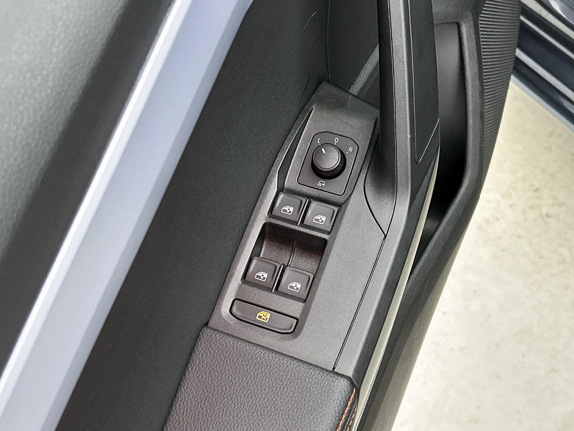 SEAT-Ibiza-image-22