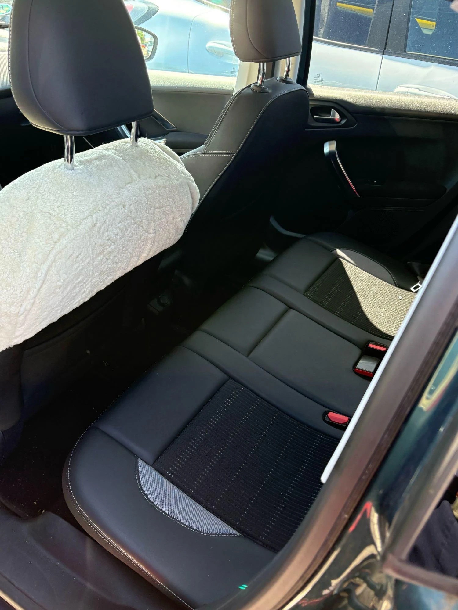 Peugeot-2008-image-9
