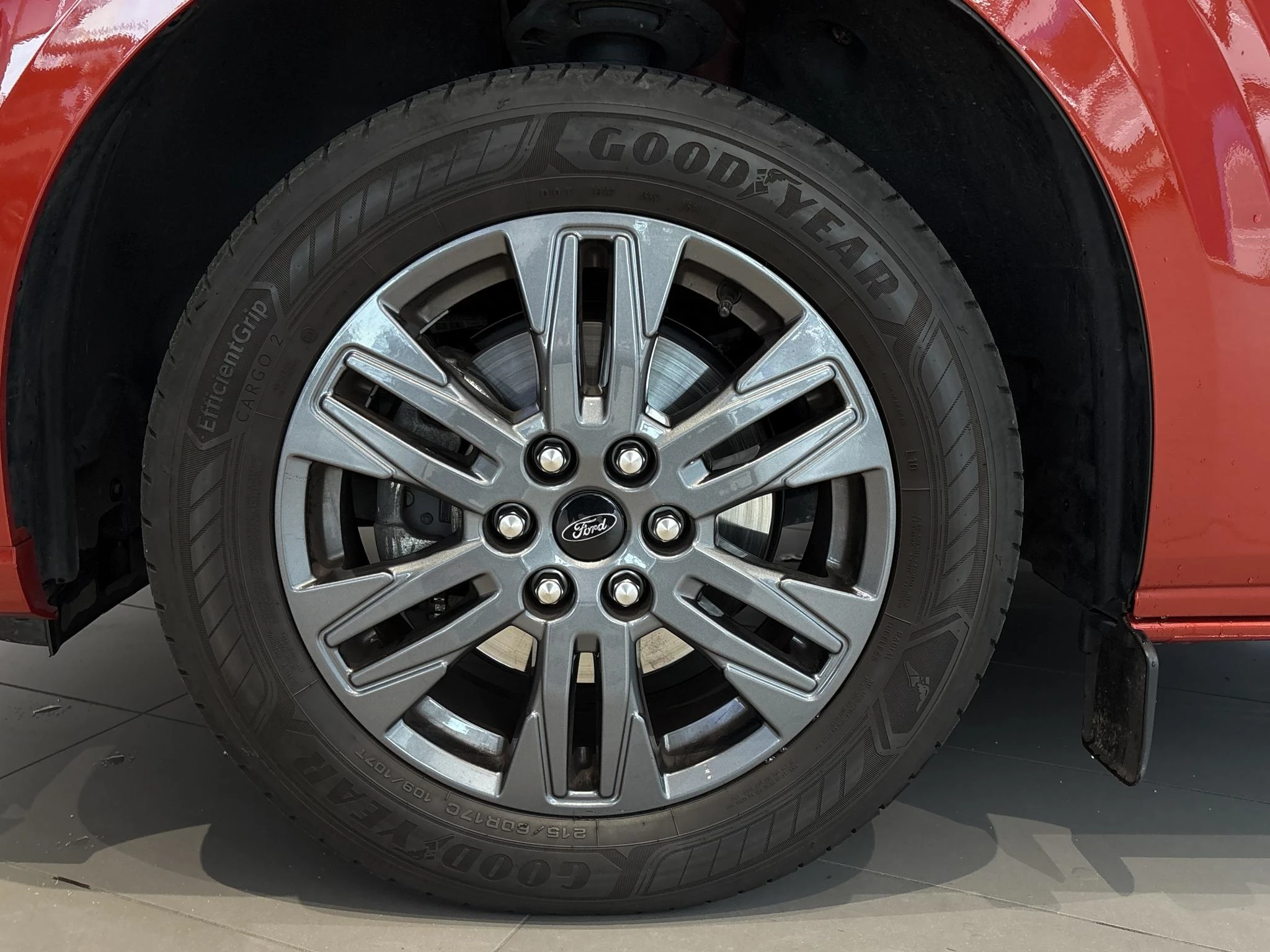 Ford-Transit Custom-image-10