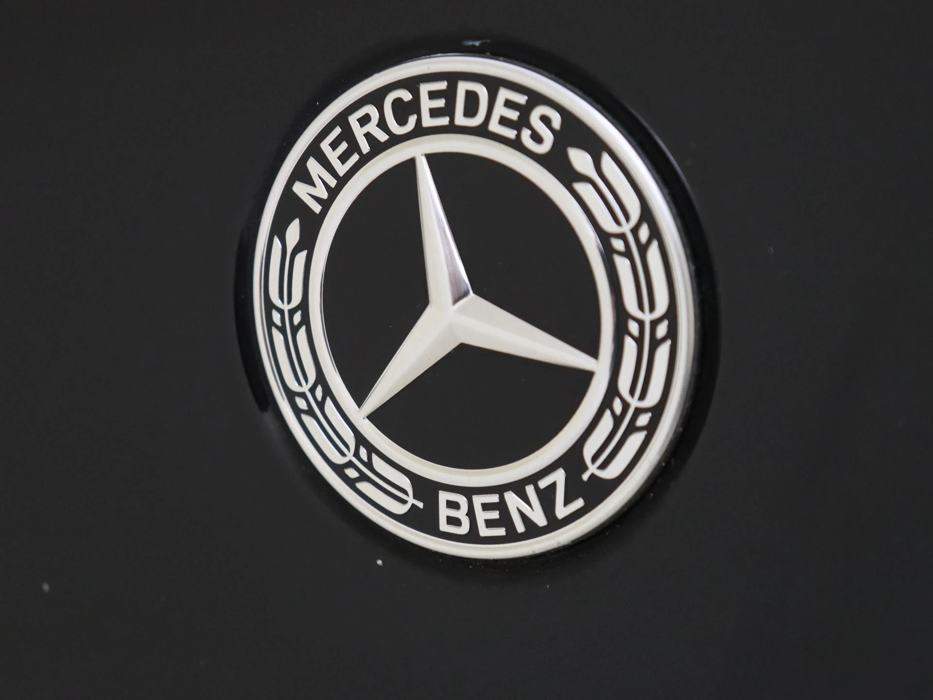Mercedes-Benz-EQE-image-26