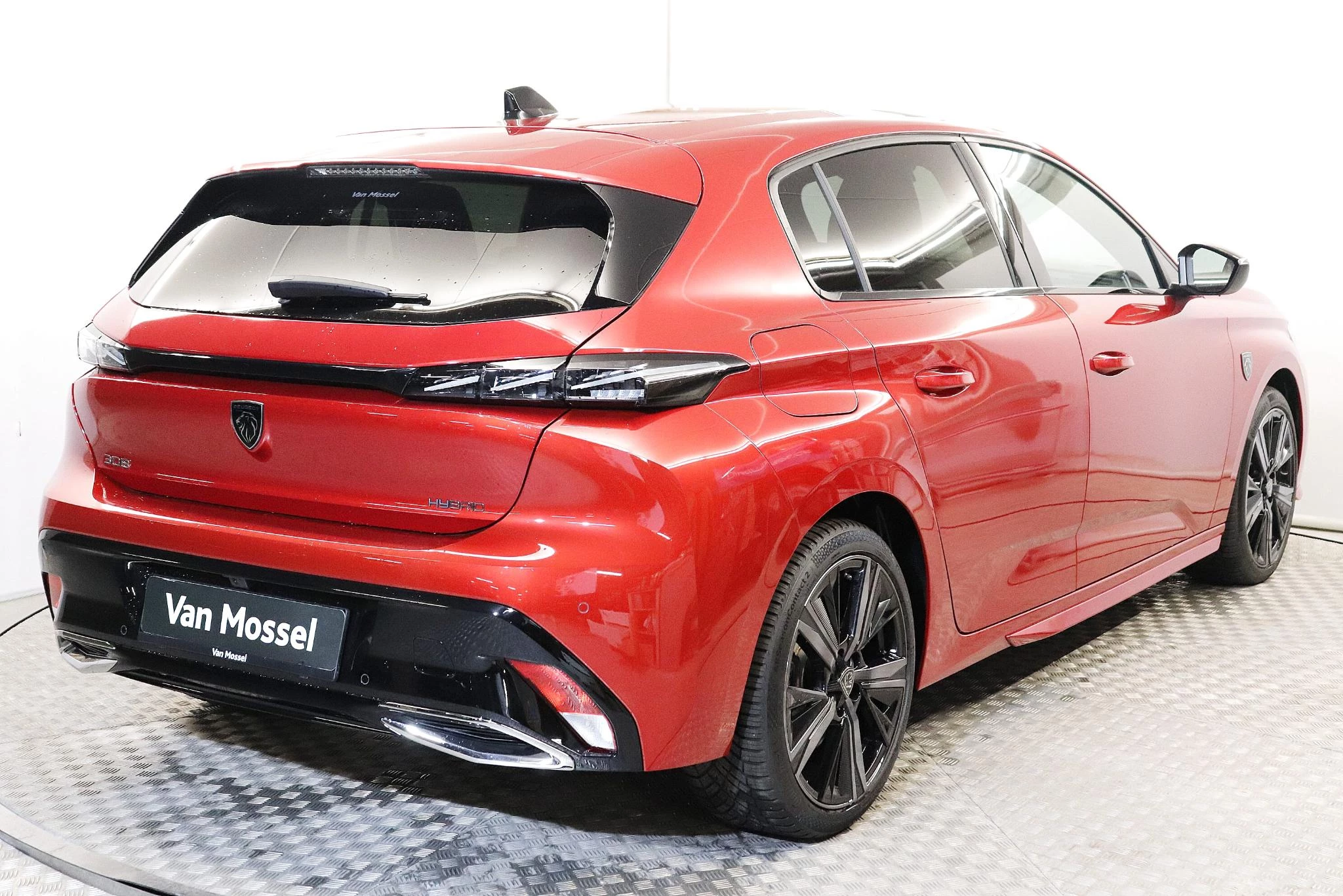 Peugeot 308 (5-d) 1.6 Hybrid 180 S&S EAT8 GT 132kW aut
