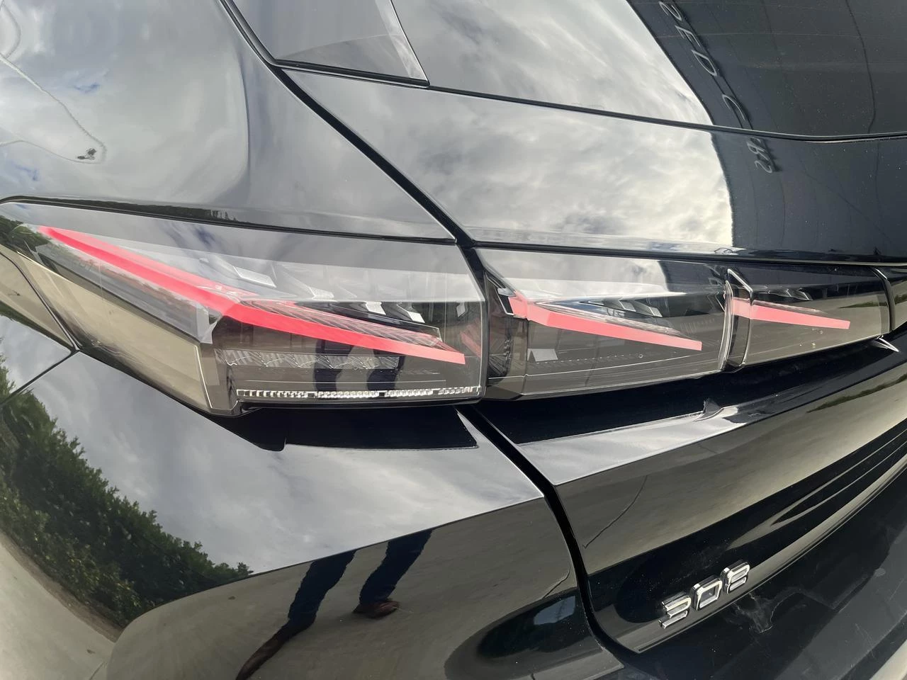 Peugeot 308 1.6 Hybrid 180 S&S EAT8 GT Pack