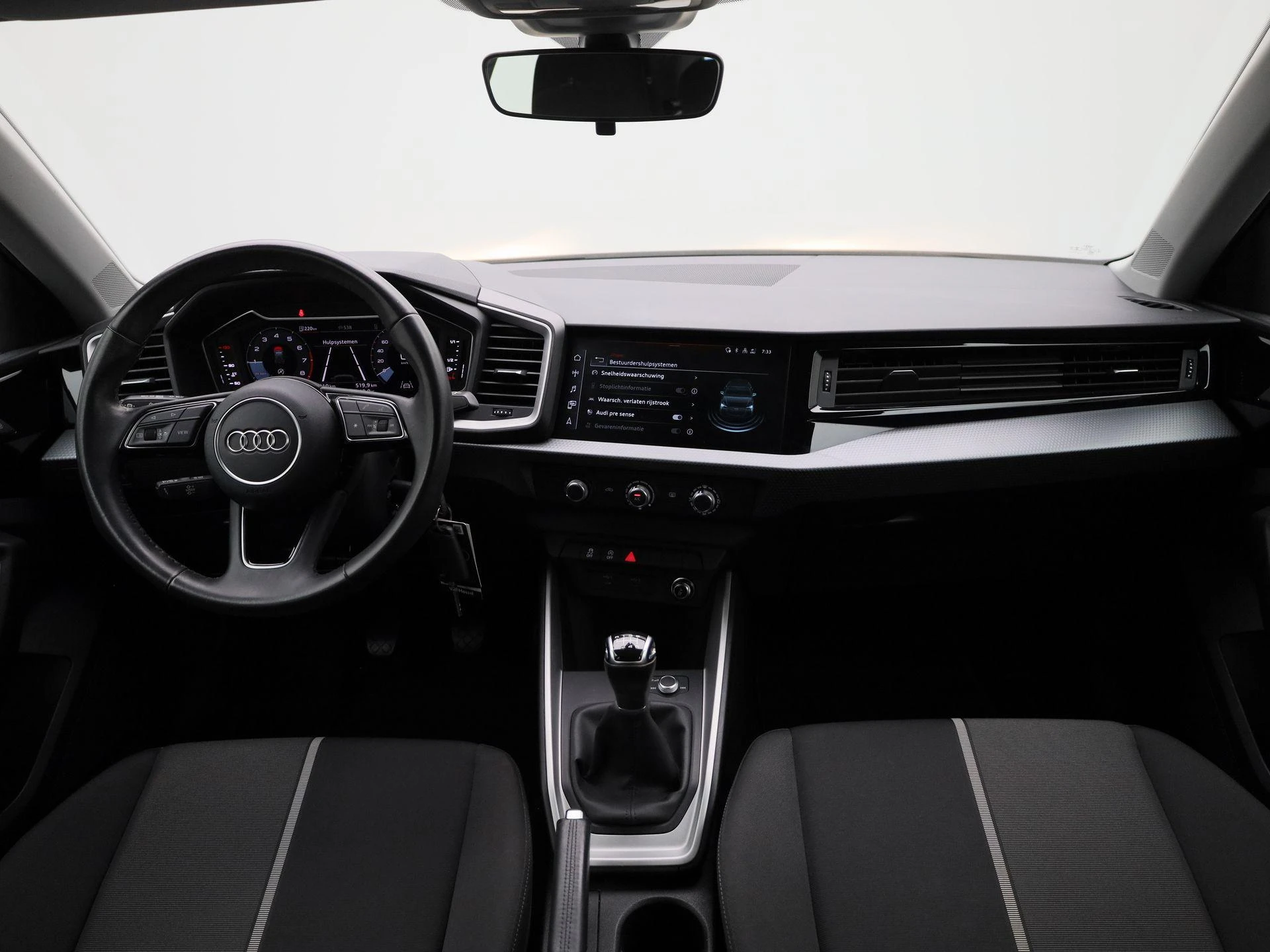 Audi-A1 Sportback-image-33