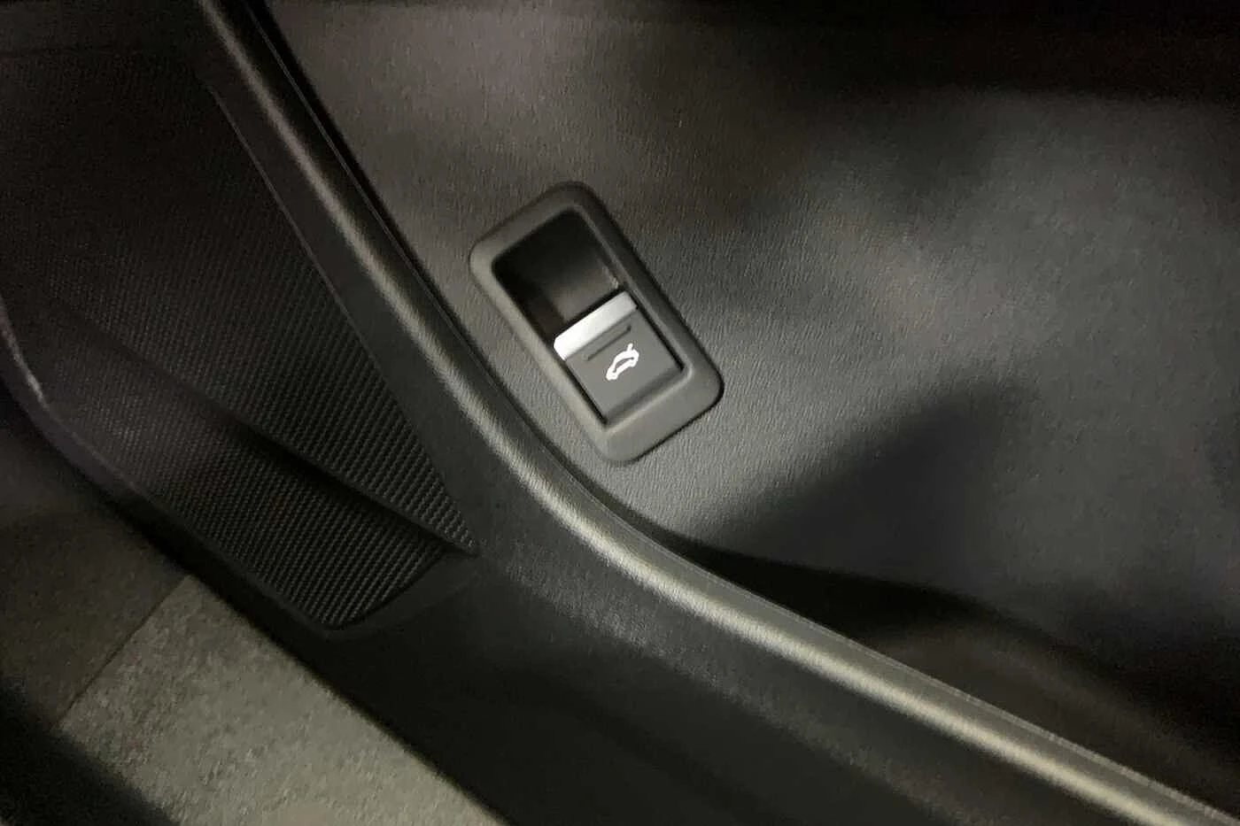 Audi-Q4 Sportback e-tron-image-30