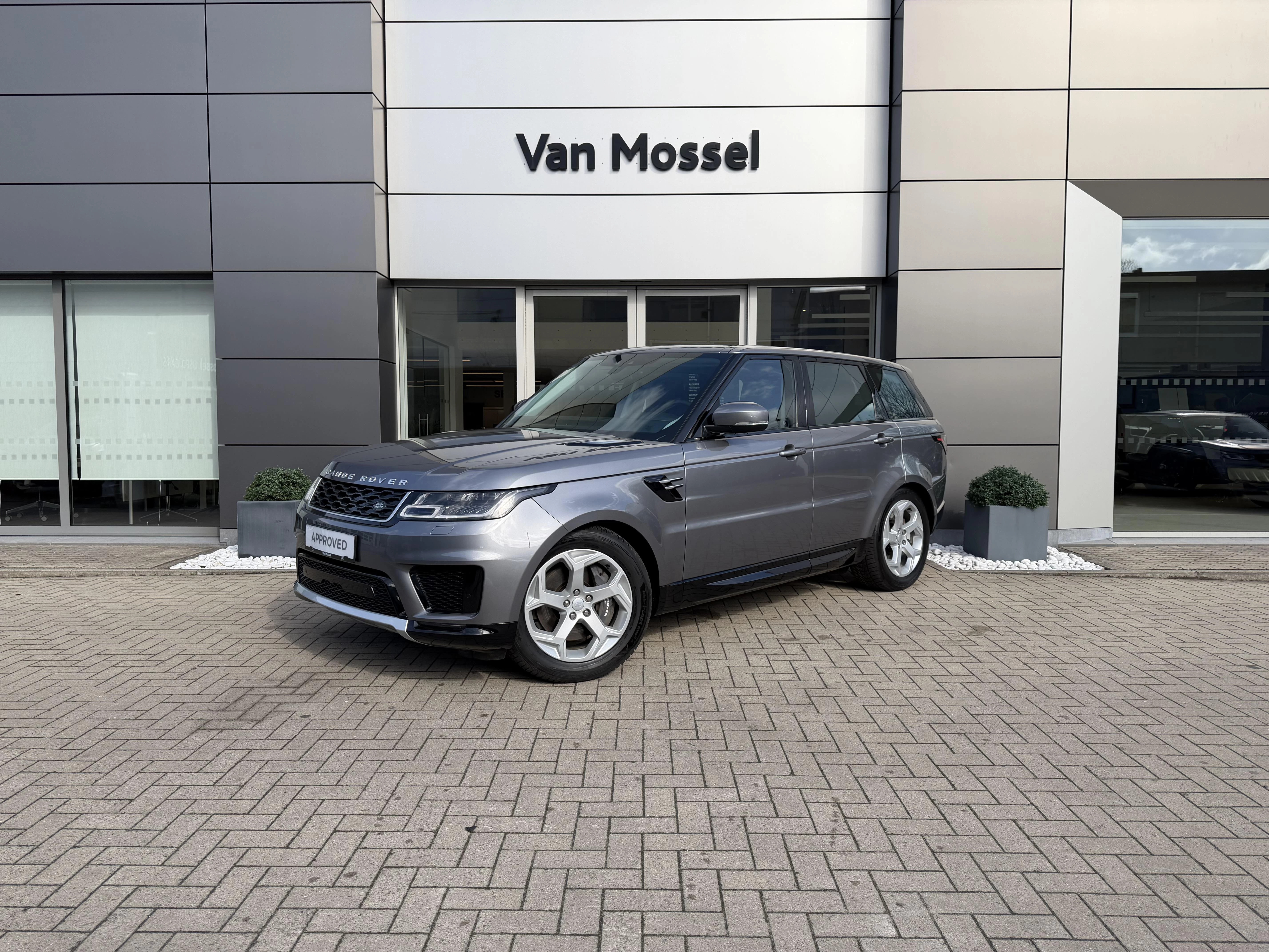 Land Rover-Range Rover Sport-image-0