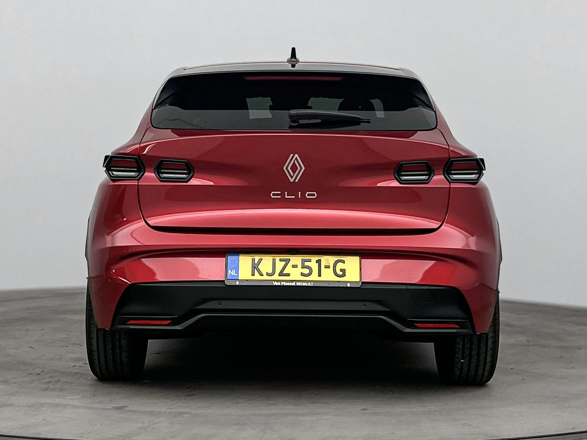 Renault-Clio-image-2
