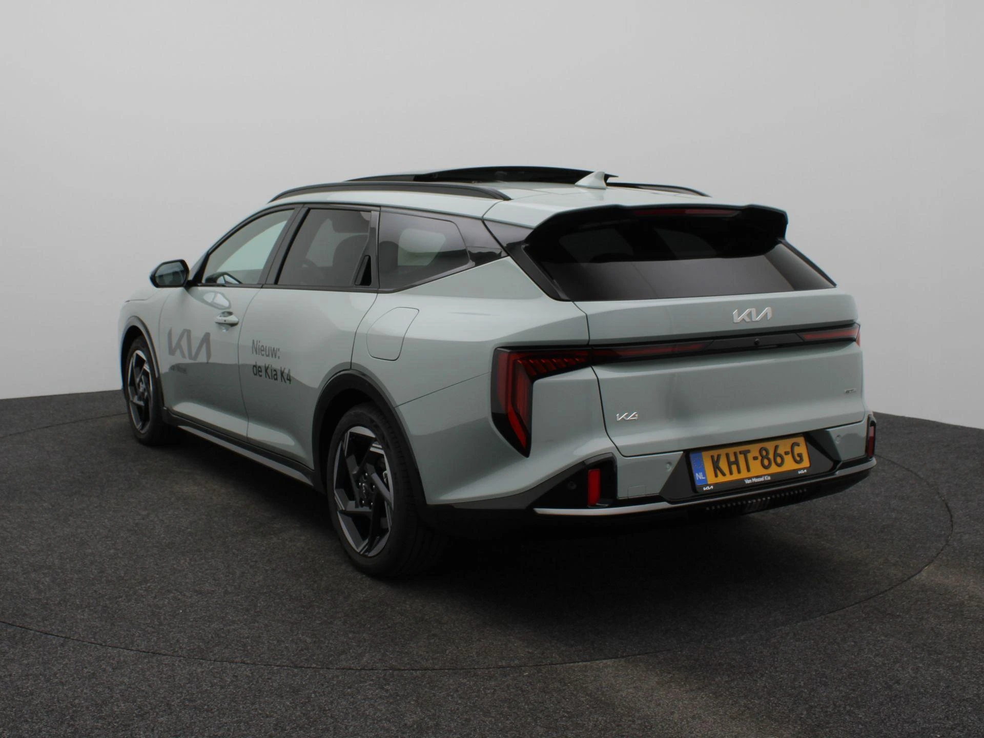 Kia K4 1.0 T-GDi MHEV GT-Line Launch Edition (pano)