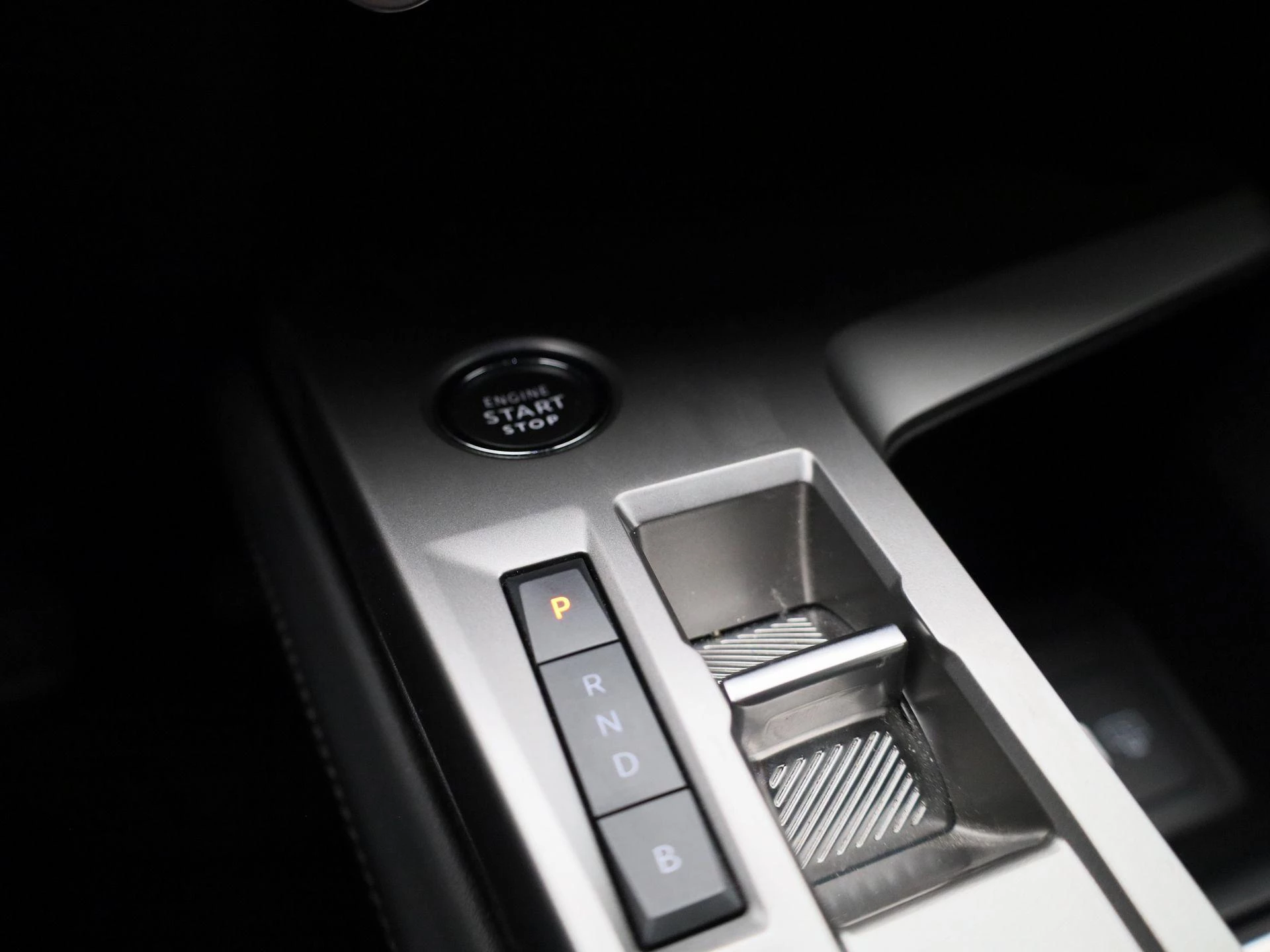 Peugeot e-308 SW e-308 156 Allure