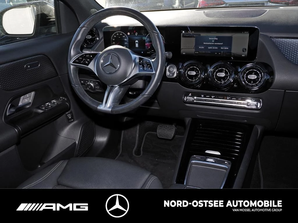 Mercedes-Benz GLA 200 ADVANCED SHZ LHZ KAMERA LED NAVI DCTH247 GLA 200 ADVANCED SHZ LHZ KAMERA LED NAVI DCT