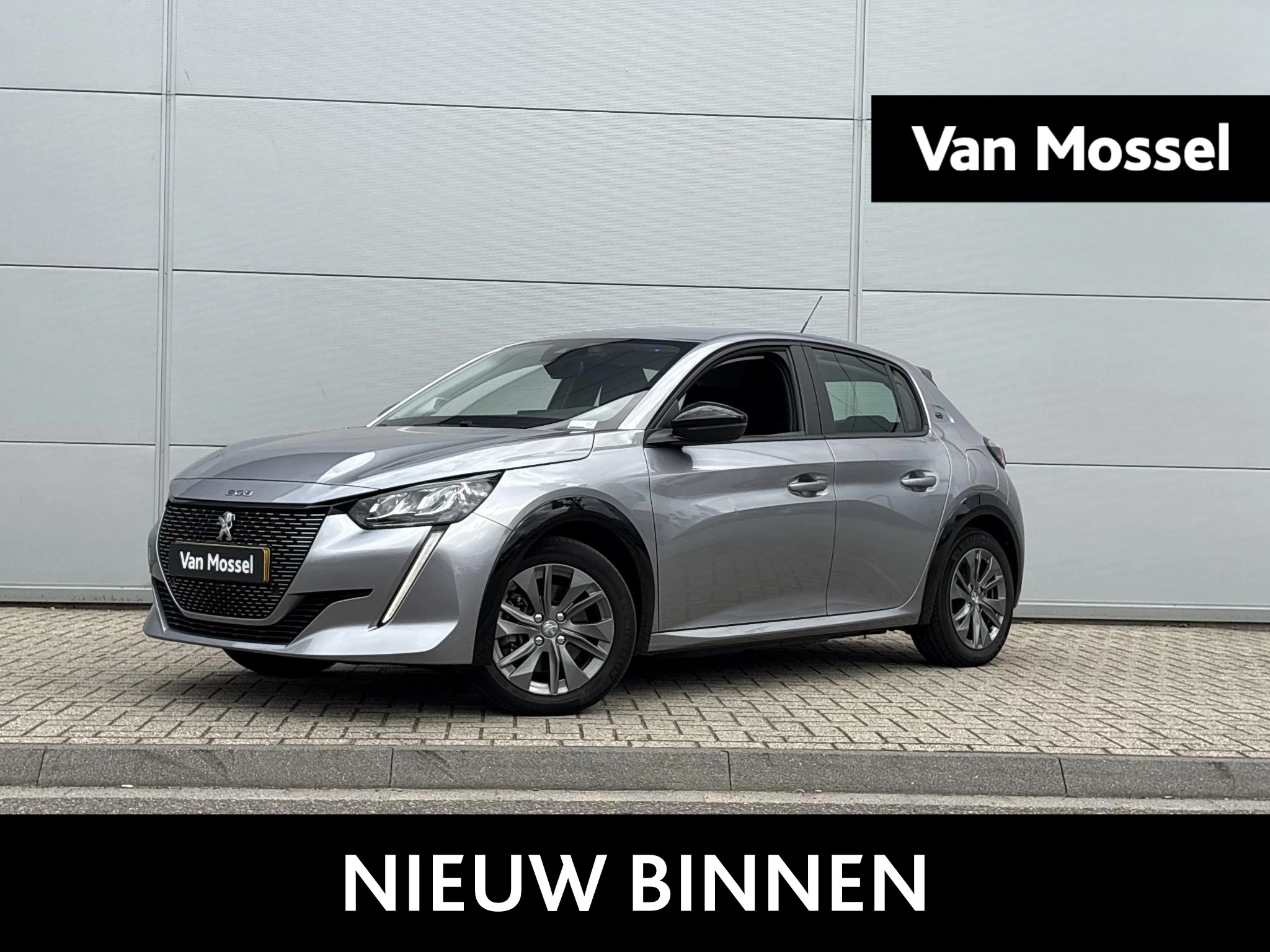 Peugeot-e-208-image-0