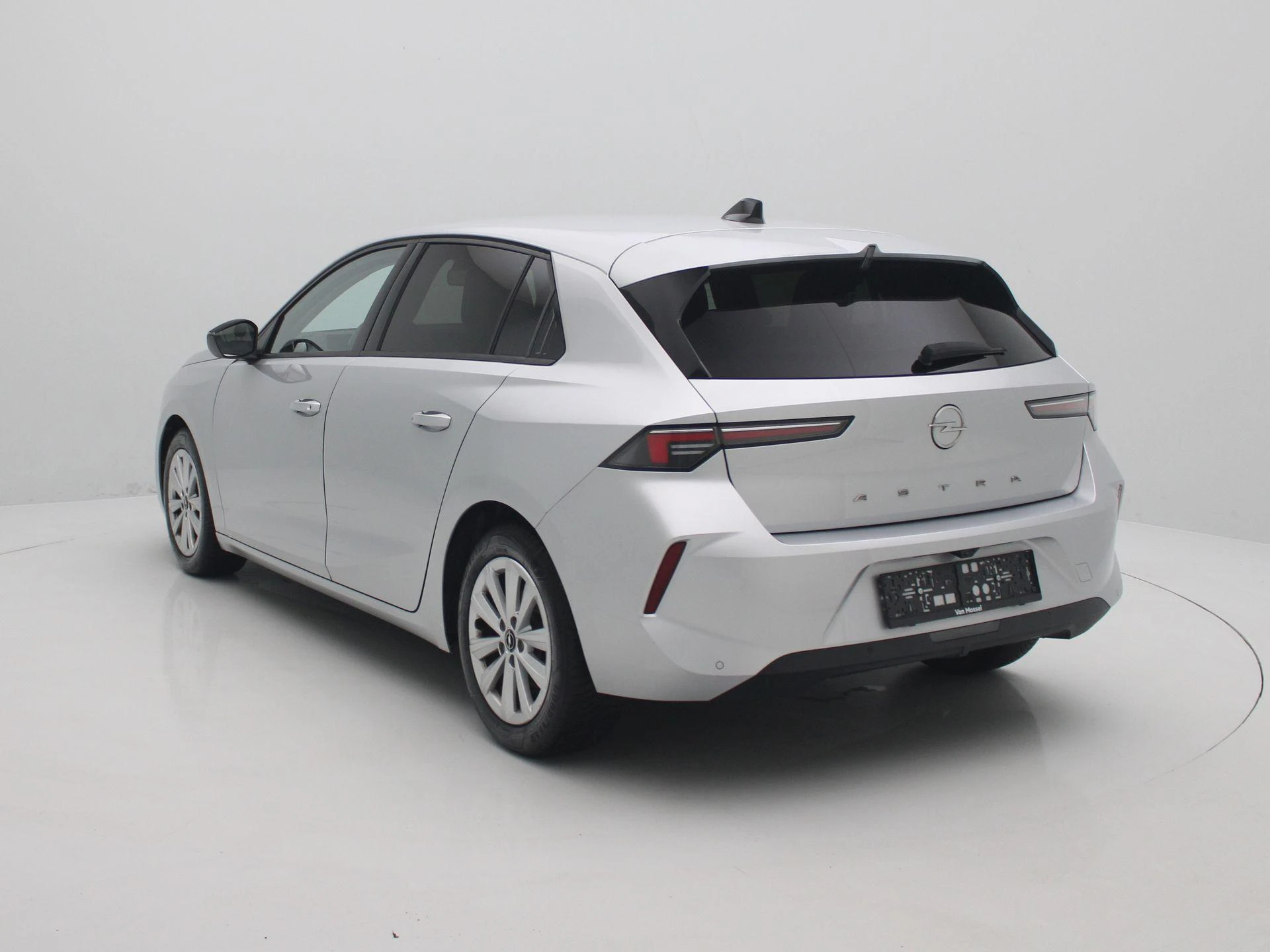 Opel Astra 1.2 Business Edition