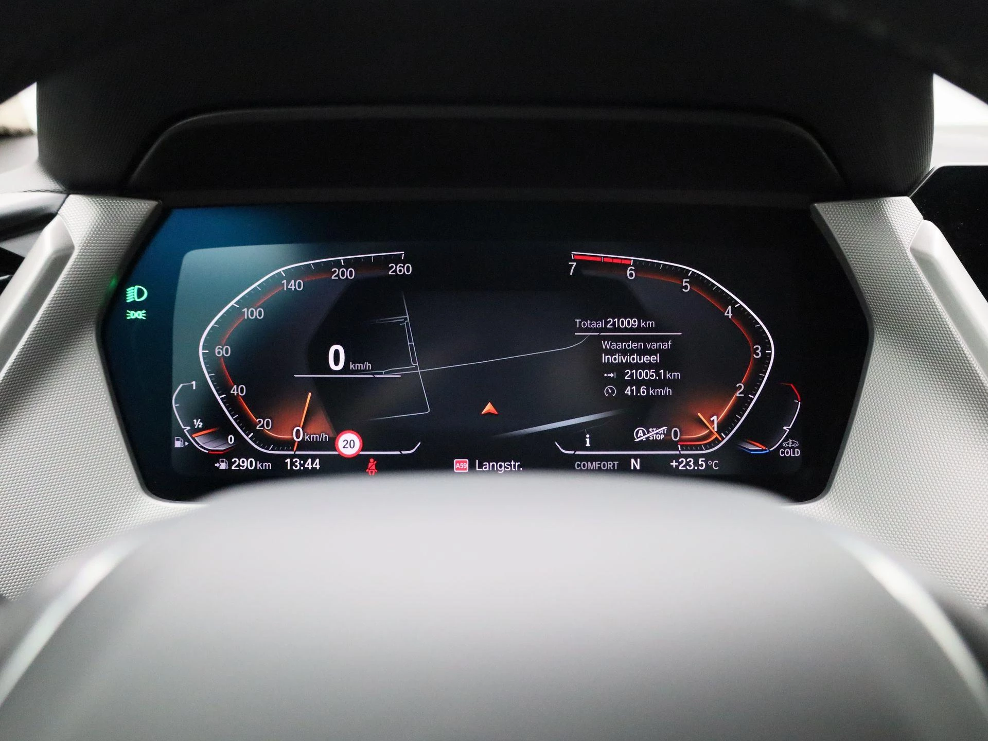 BMW-2 Serie-image-12