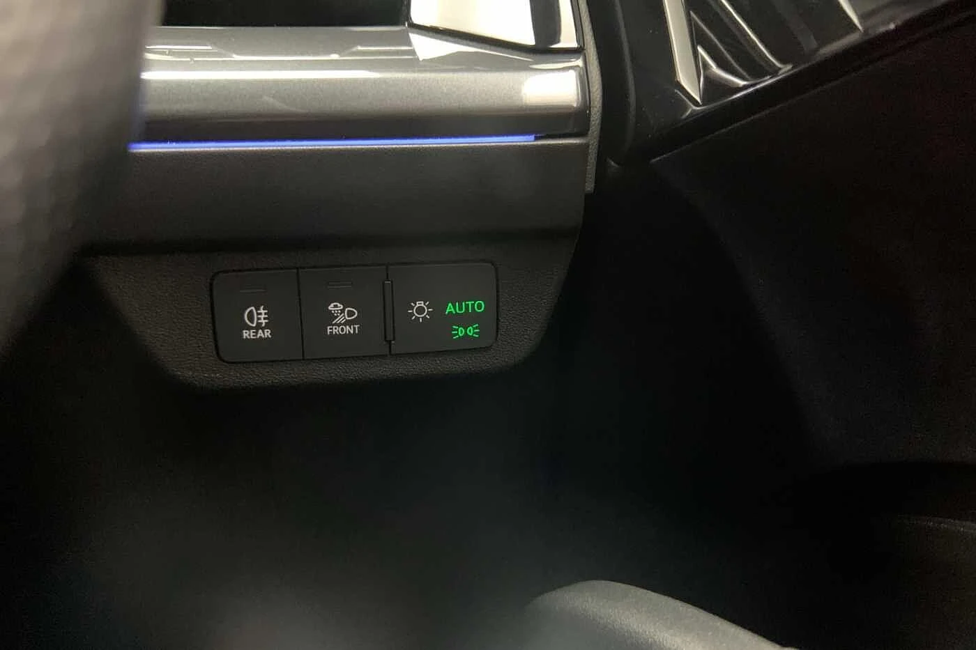 Audi-Q4 e-tron-image-27
