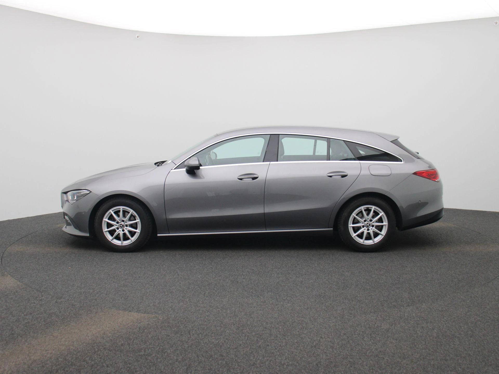 Mercedes-Benz CLA 180 Shooting Brake