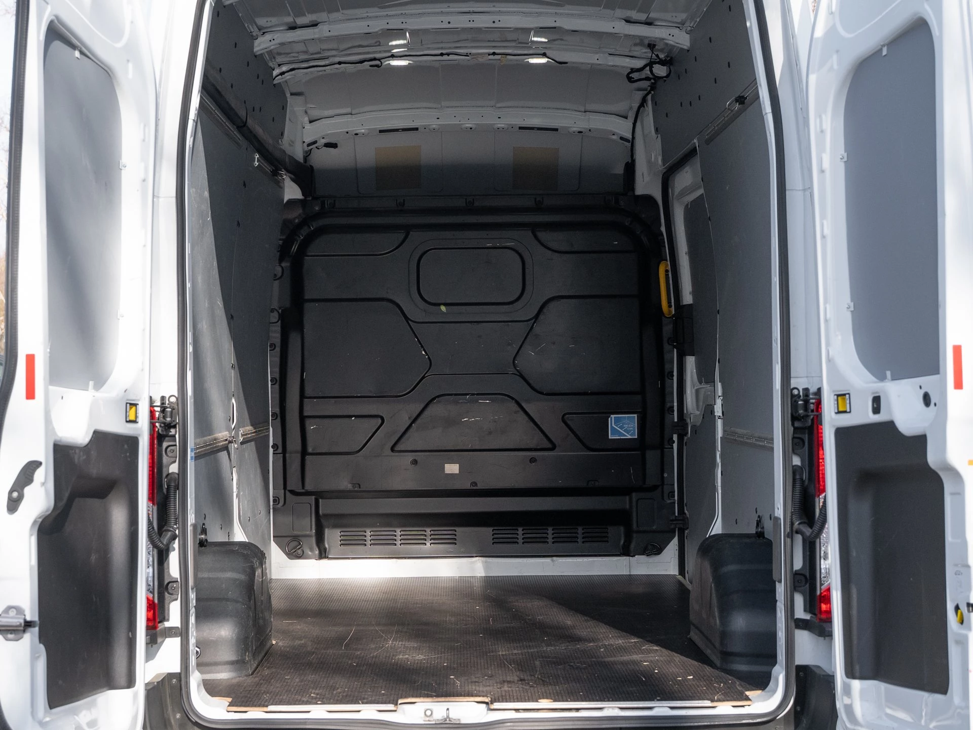 Ford Transit Trend Kasten L3H3 Aut.*1.2t*GRA*KAM*WINTER-PKT.