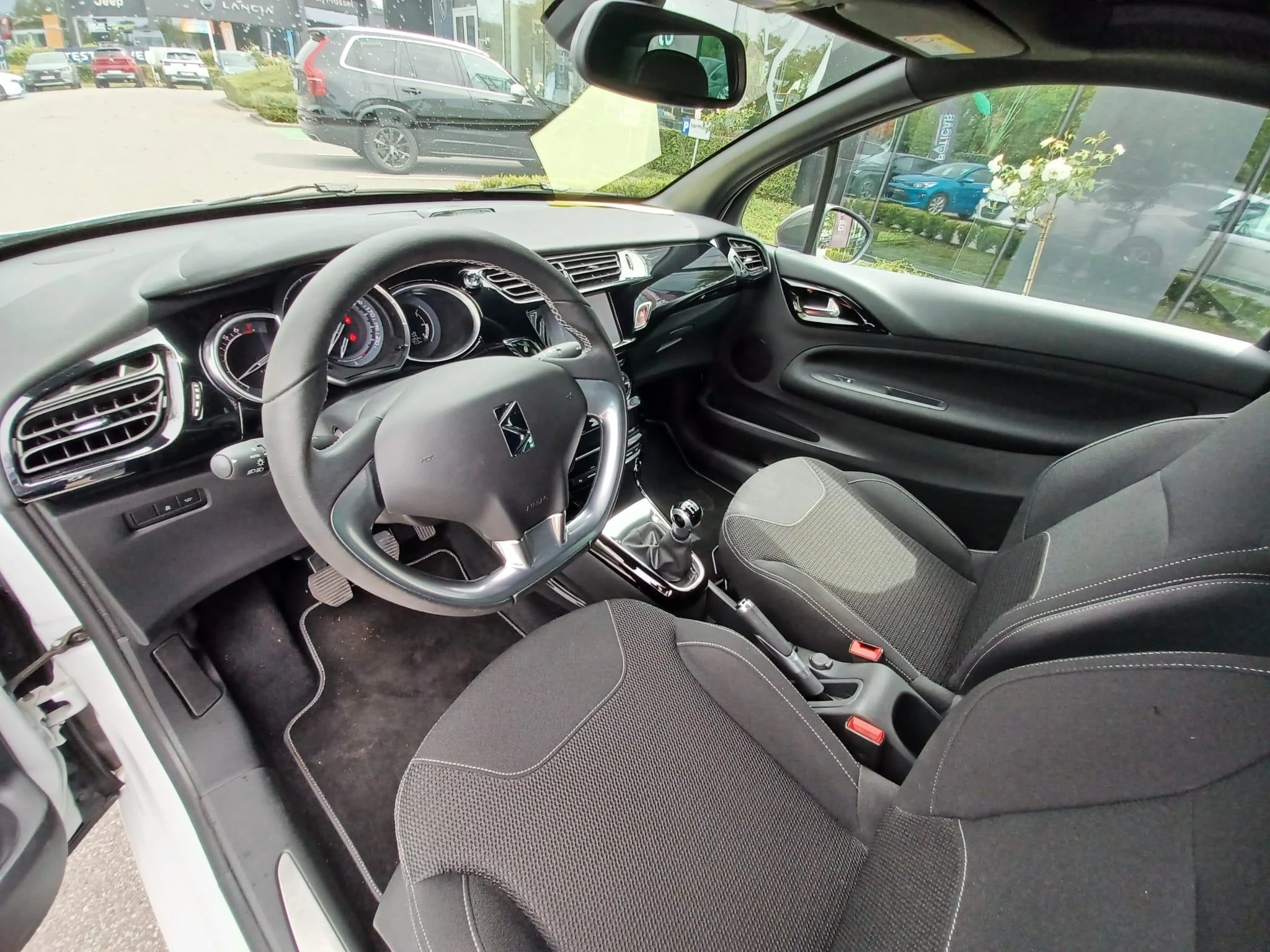 DS DS 3 Cabrio 1.2 PureTech 110 S&S So Chic MAN