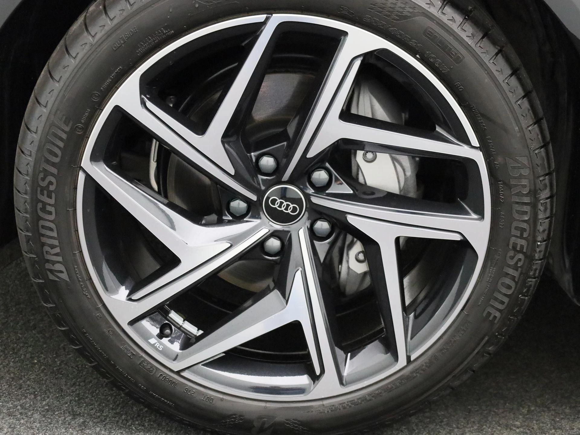 Audi Q6 e-tron Sportback S edition quattro 100 kWh