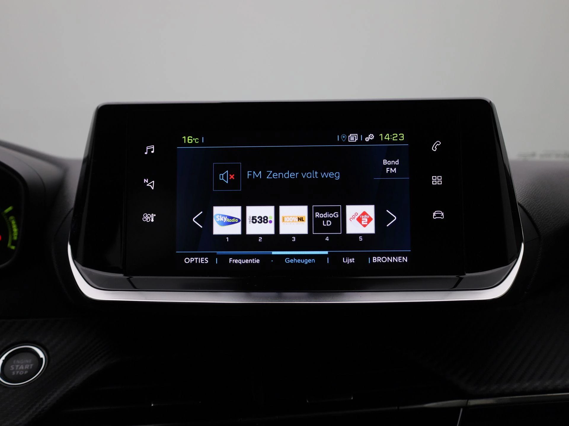 Peugeot-e-2008-image-20