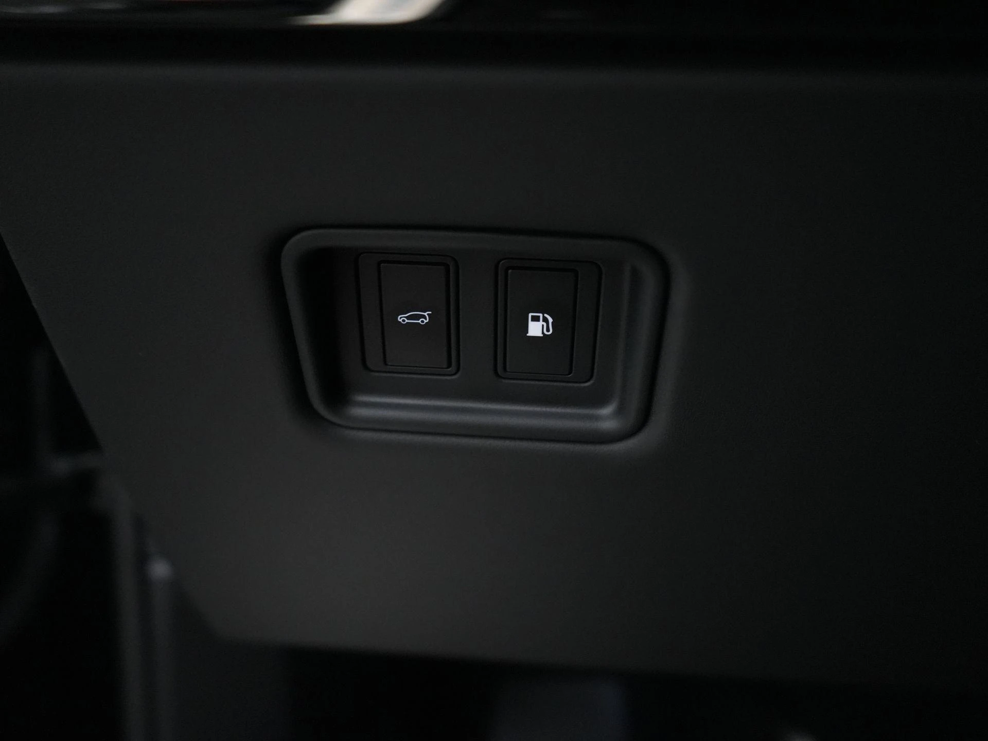 Land Rover-Range Rover Sport-image-17