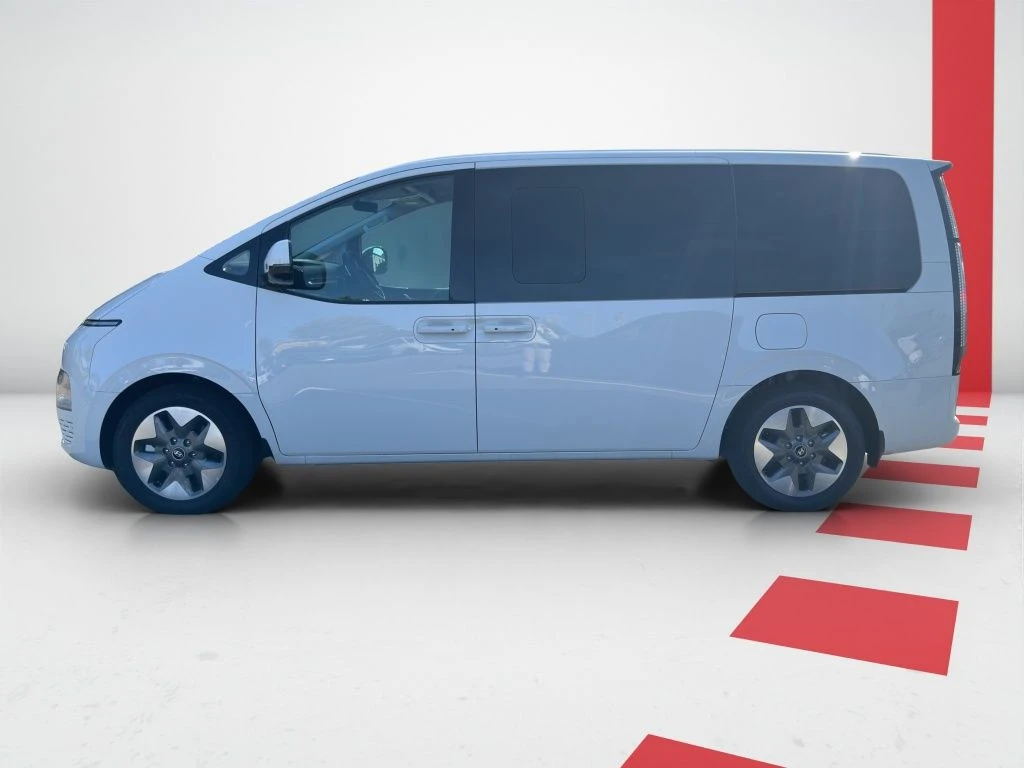 Hyundai-Staria-image-8