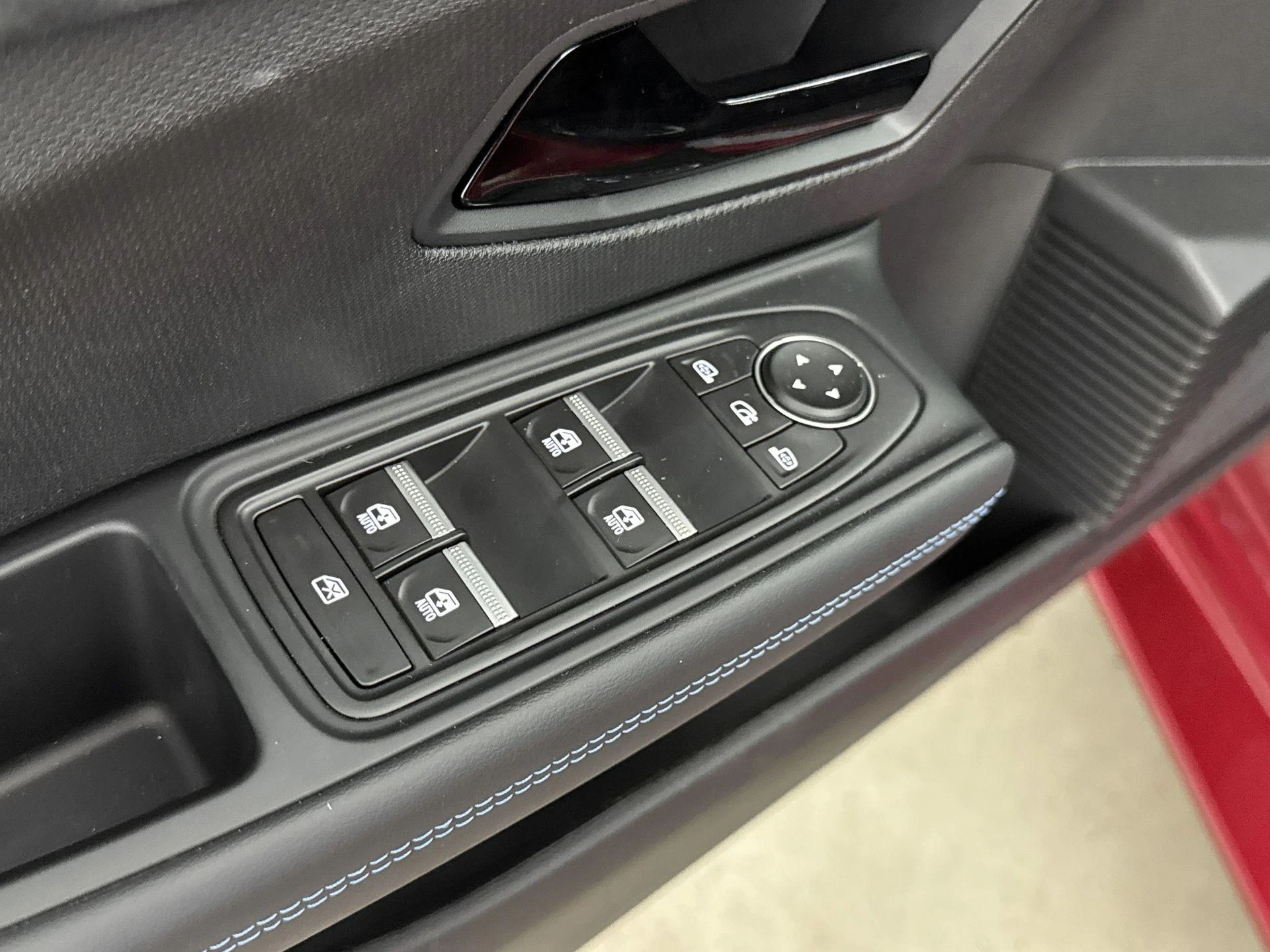 Renault-Clio-image-13