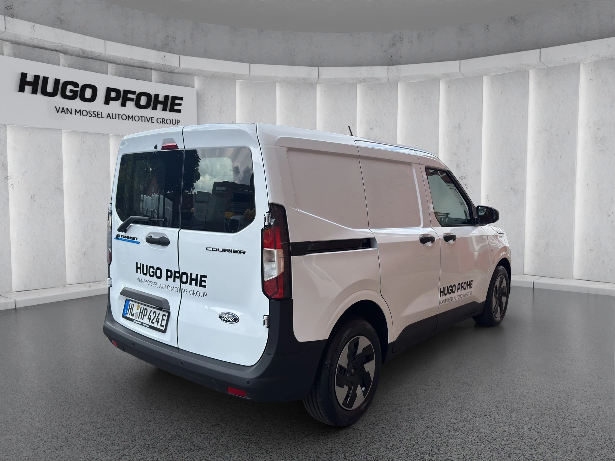 Ford Transit Courier Trend Elektro 100 kW RFK SHZ PDC