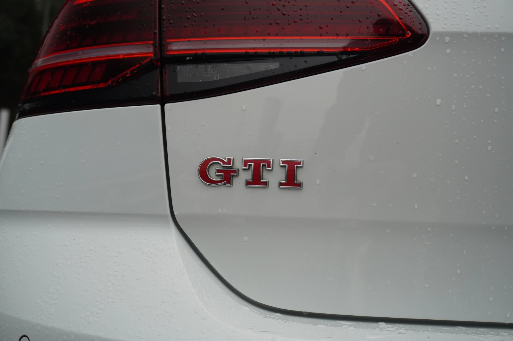Volkswagen-Golf-image-47