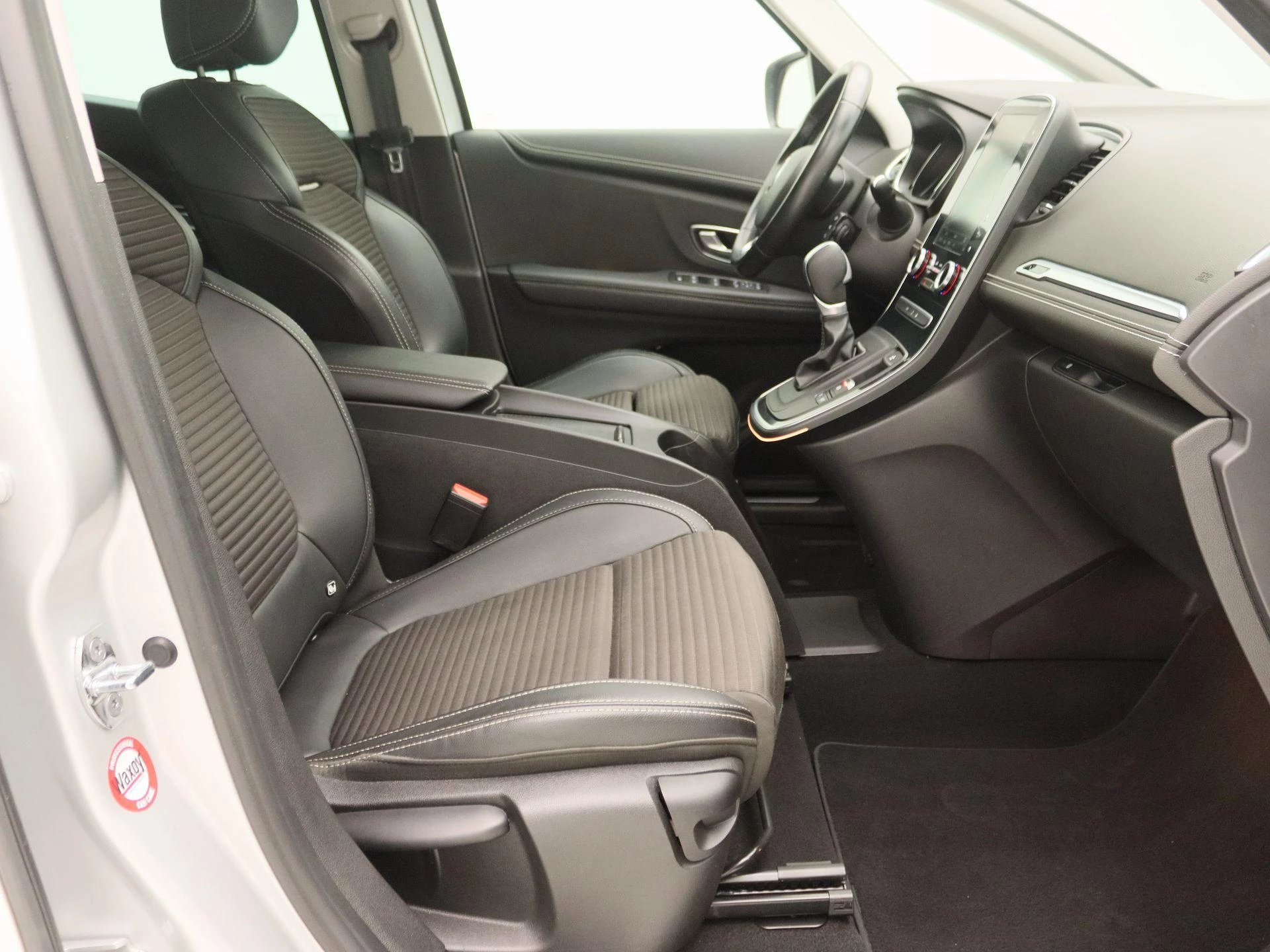 Renault Scénic TCe 140 EDC Automaat Bose