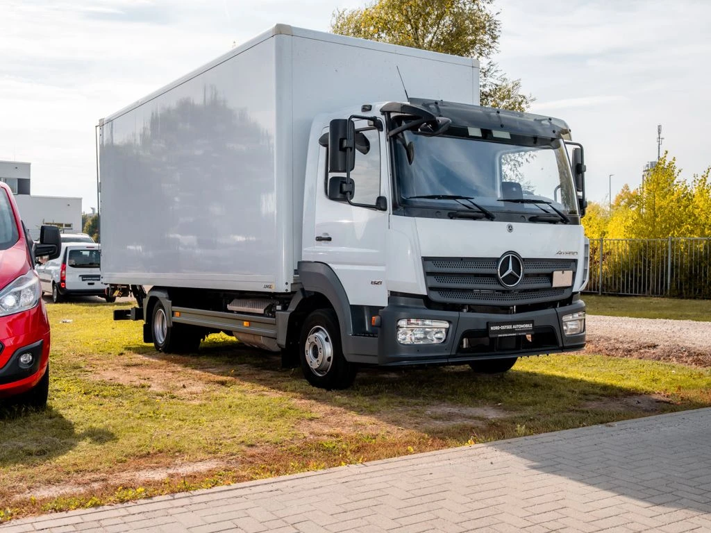 Mercedes-Benz-Atego-image-3