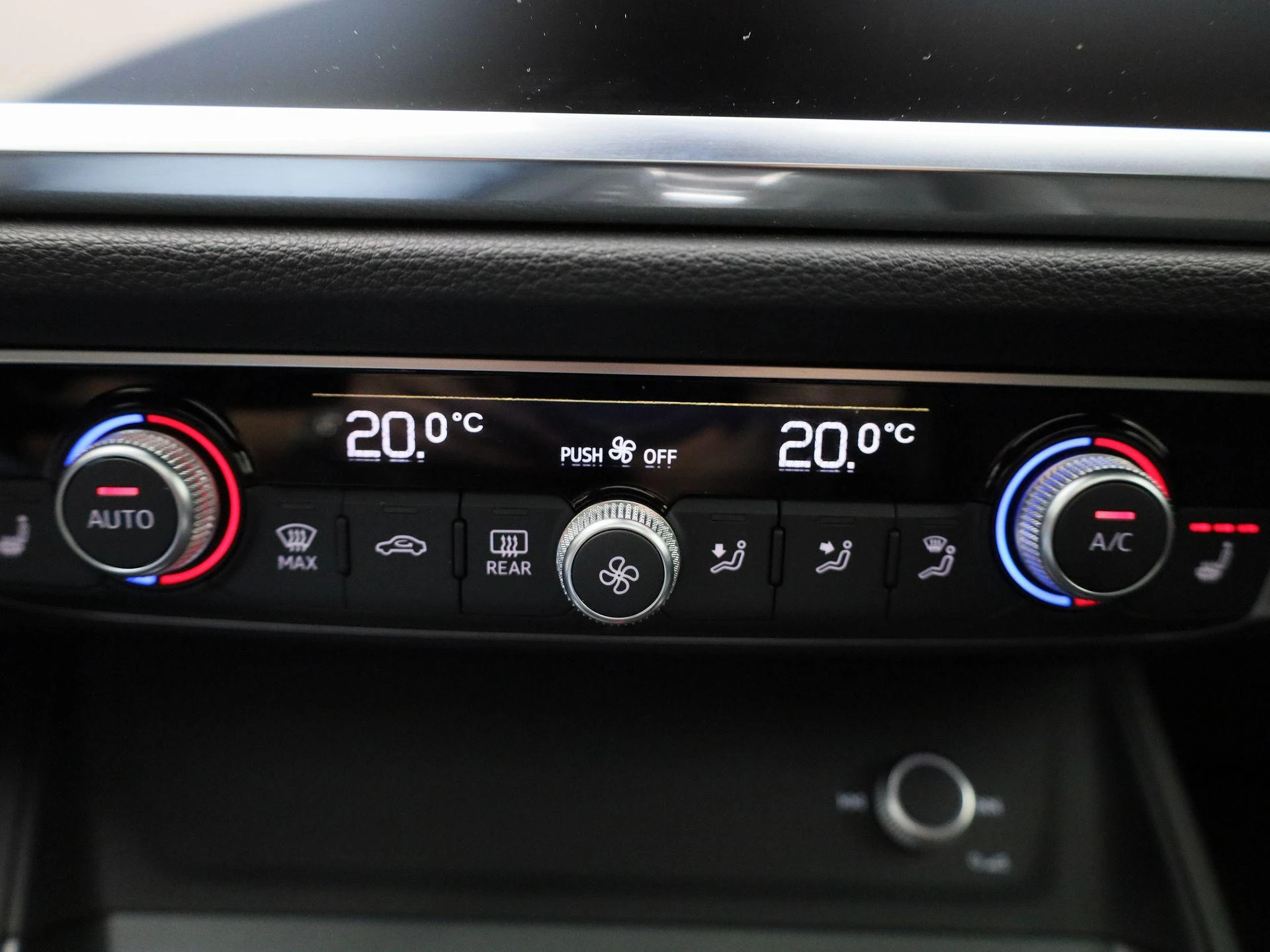 Audi-Q3-image-24