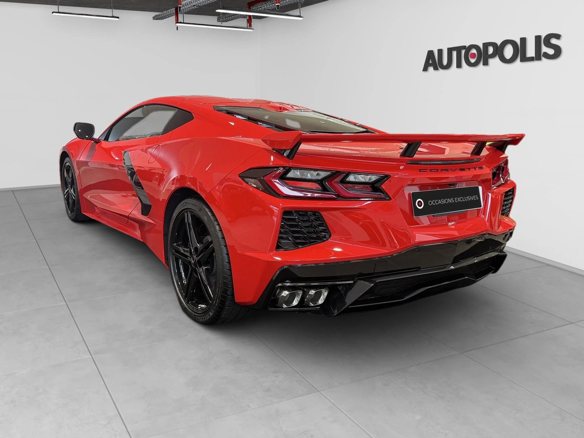 Chevrolet-Corvette-image-11