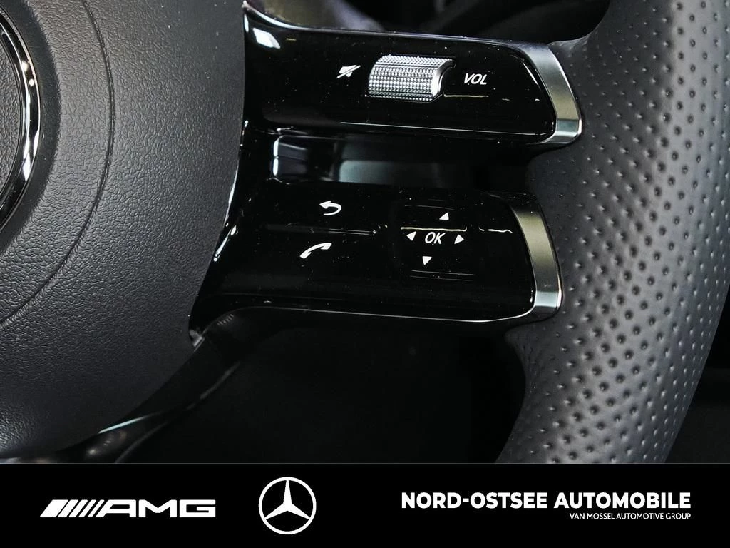 Mercedes-Benz CLA 200 4MATIC AMG PANO NIGHT AHK SUPERSCREEN AMG Line
