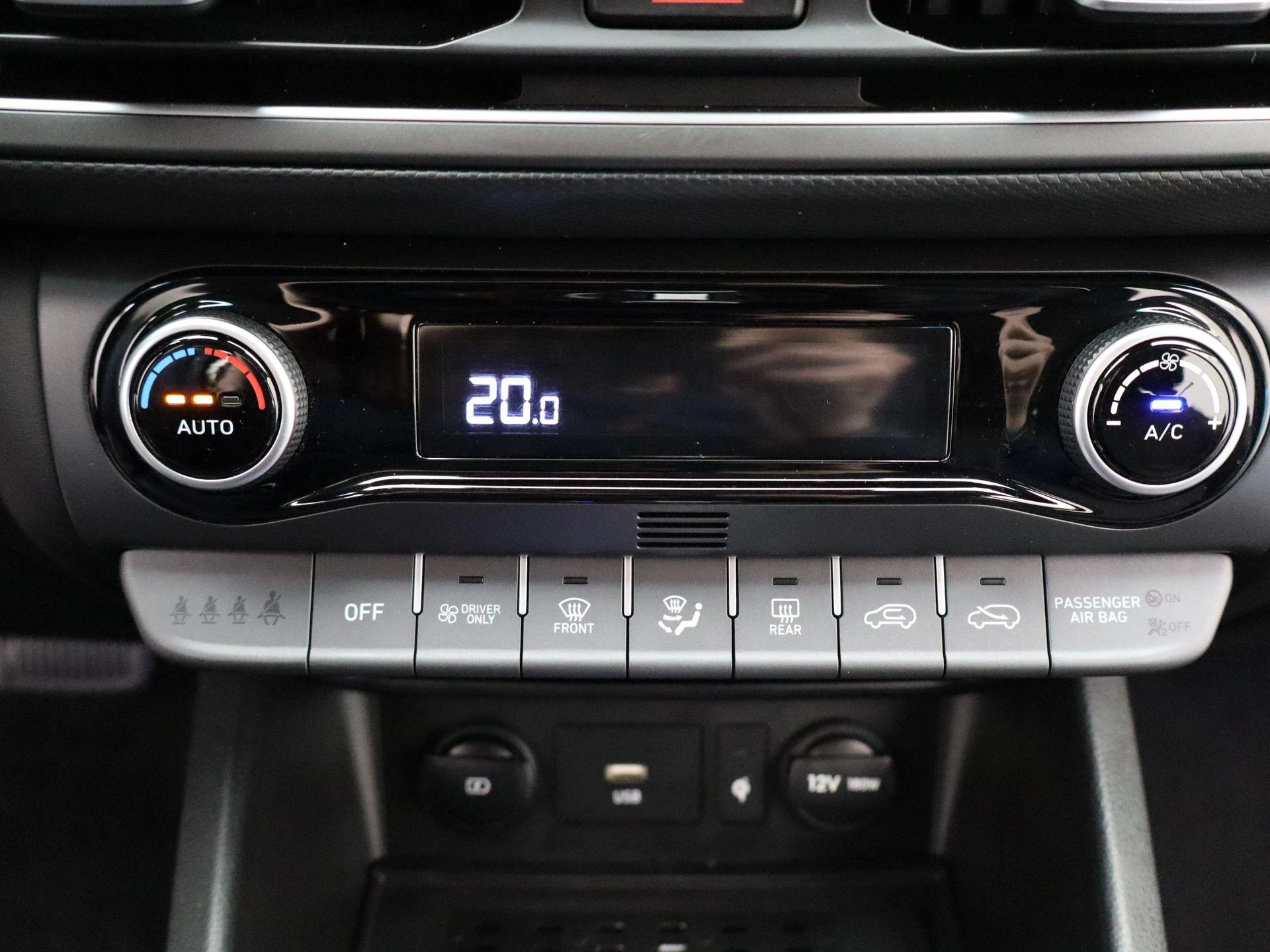 Hyundai-Kona-image-22