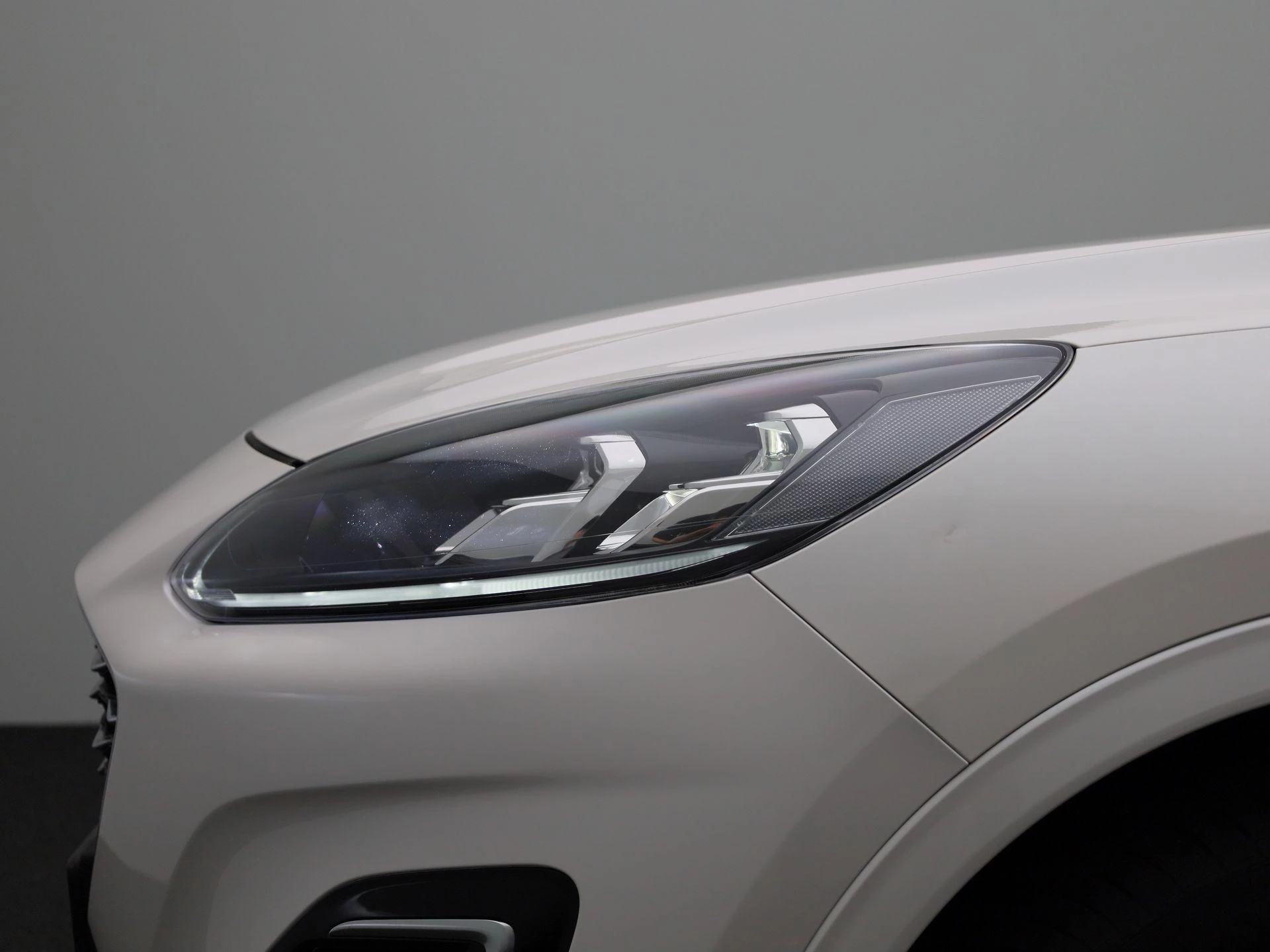 Ford Kuga 2.5 PHEV Vignale