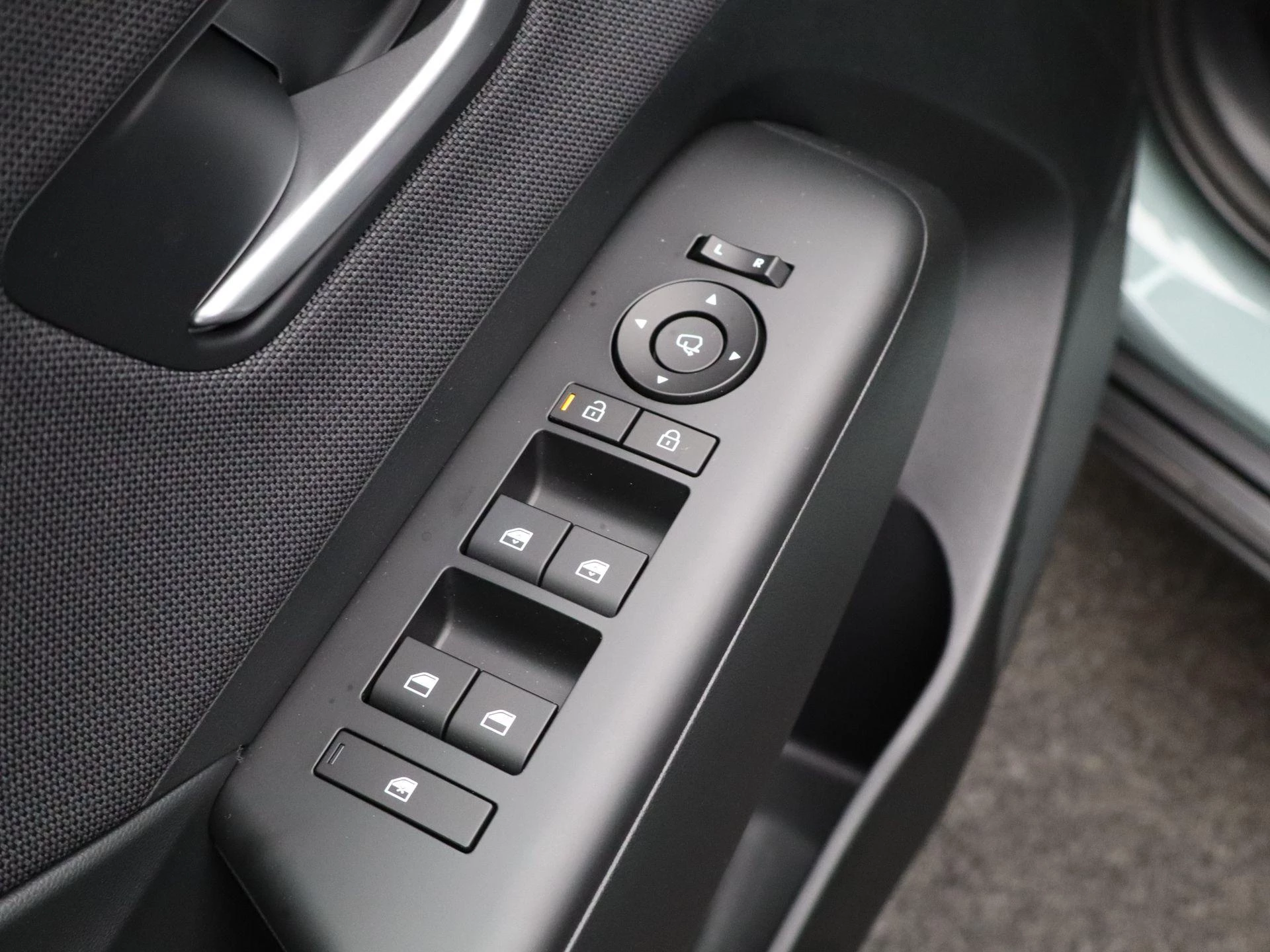 Hyundai-Kona-image-24