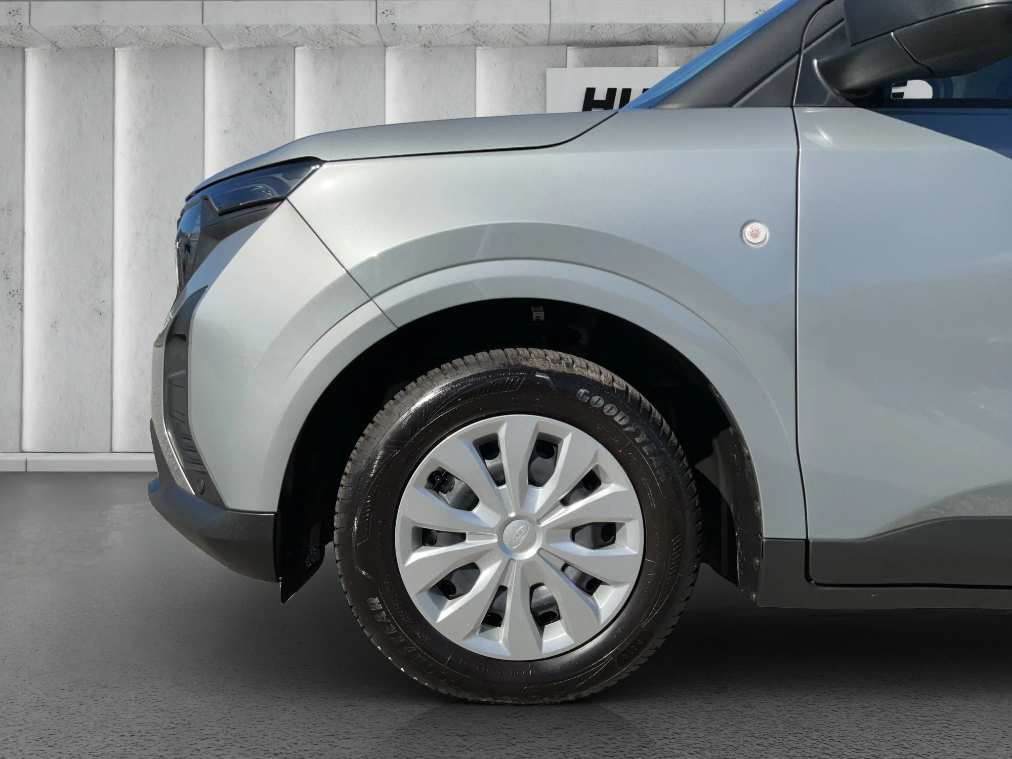 Ford-Tourneo Courier-image-8