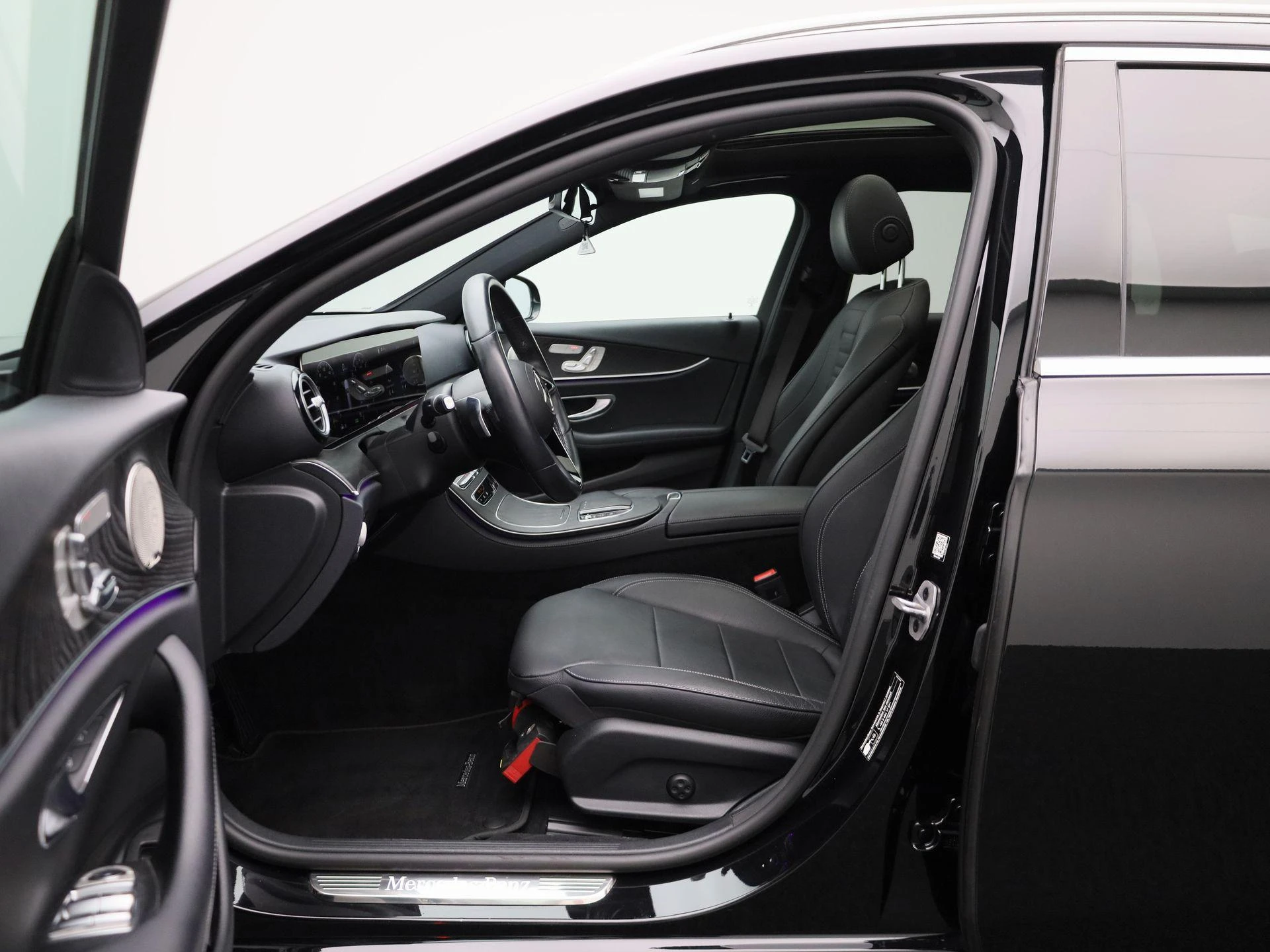 Mercedes-Benz-Classe E-image-8