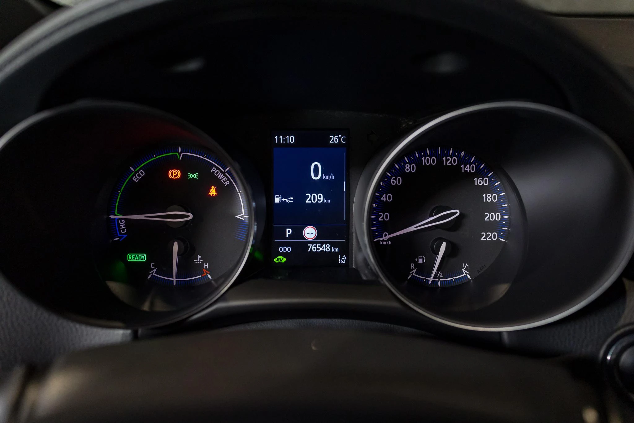 Toyota-C-HR-image-30
