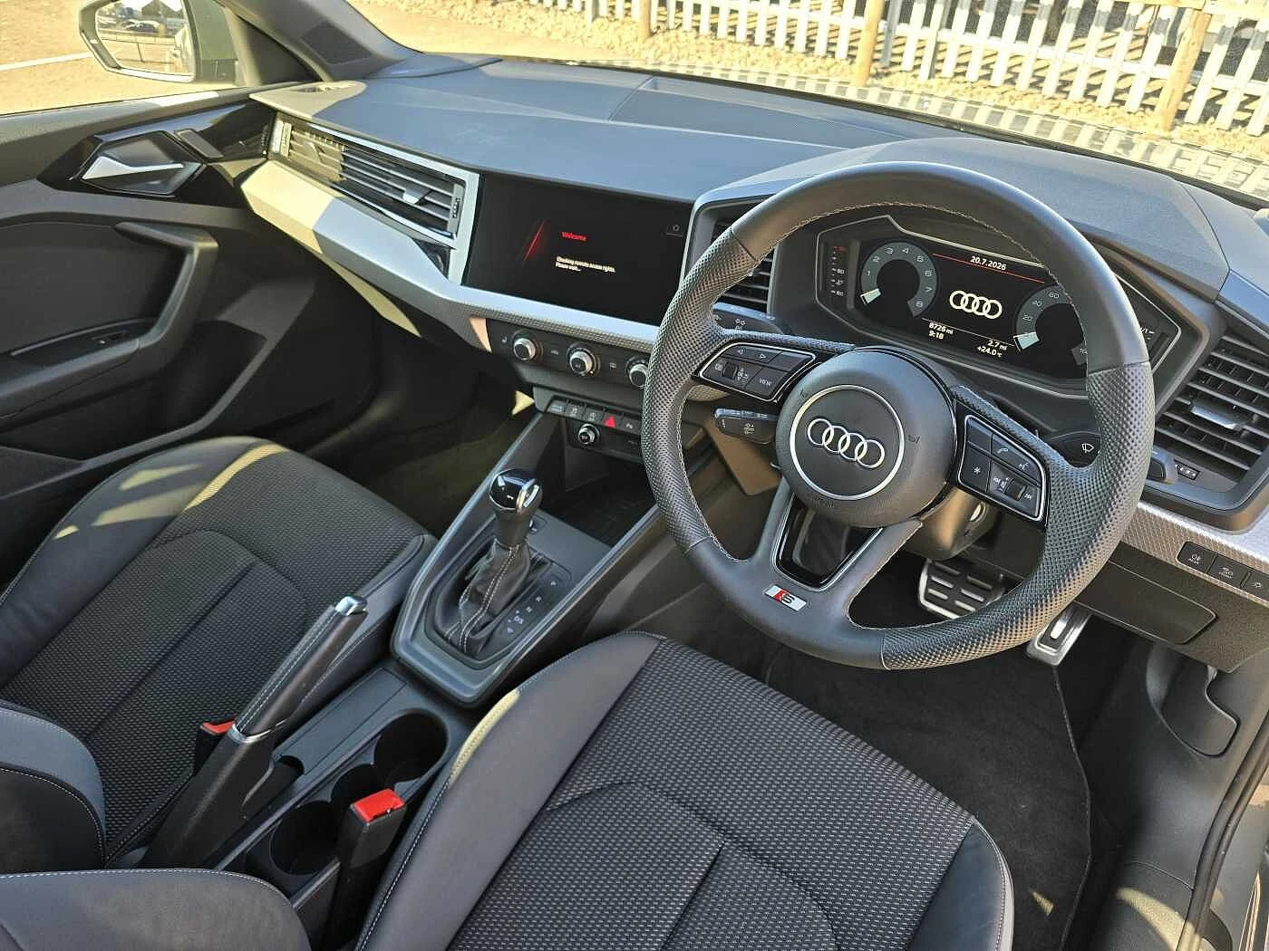 Audi-A1 Sportback-image-5