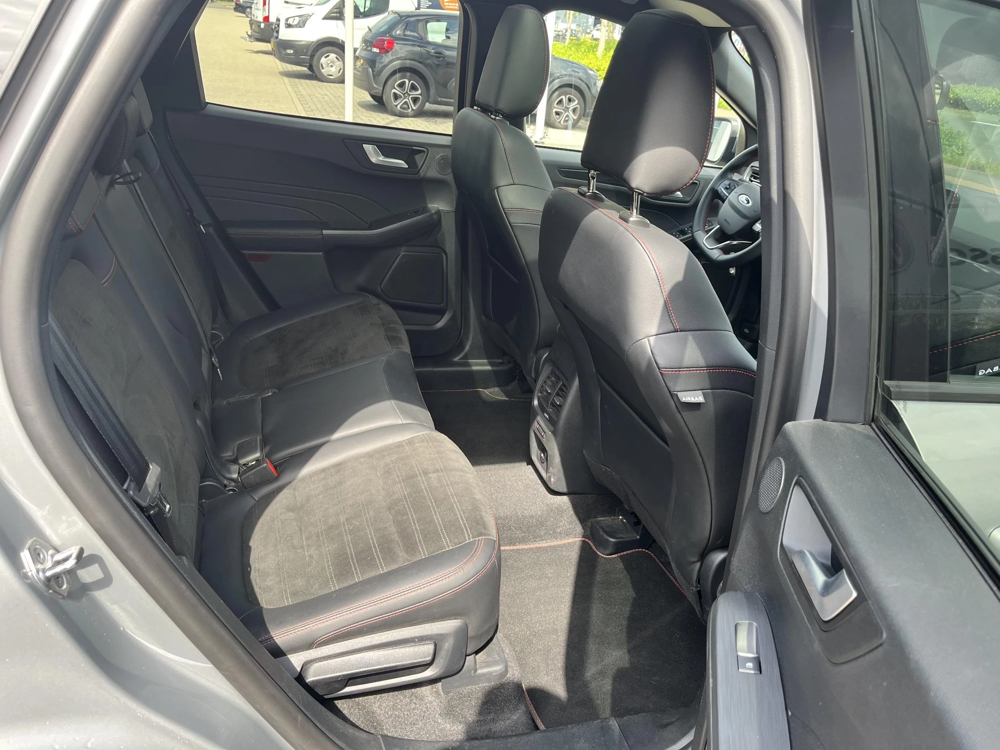 Ford-Kuga-image-13